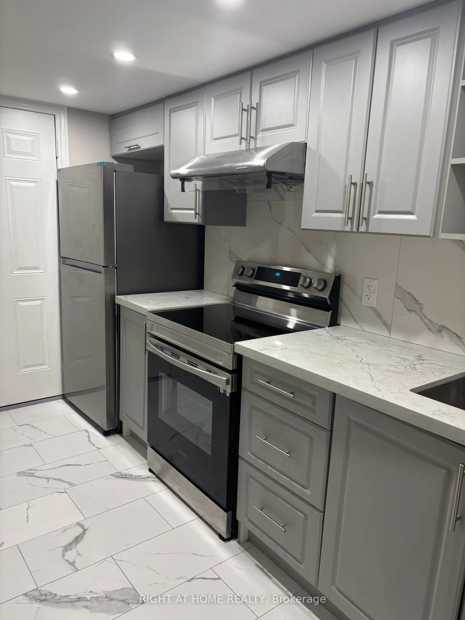 172 Boundary Boulevard, #Basement