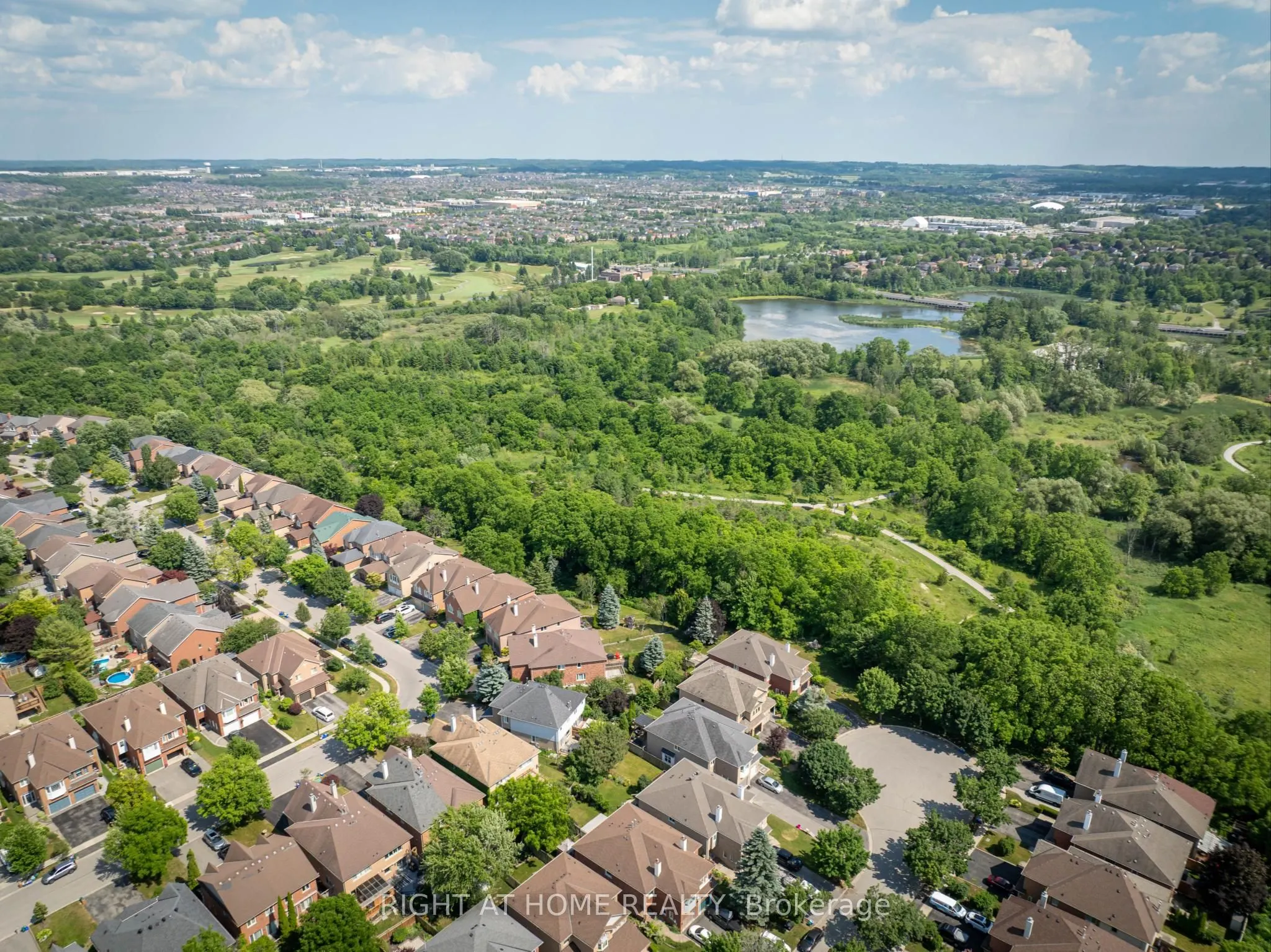 28 Foxtail Ridge