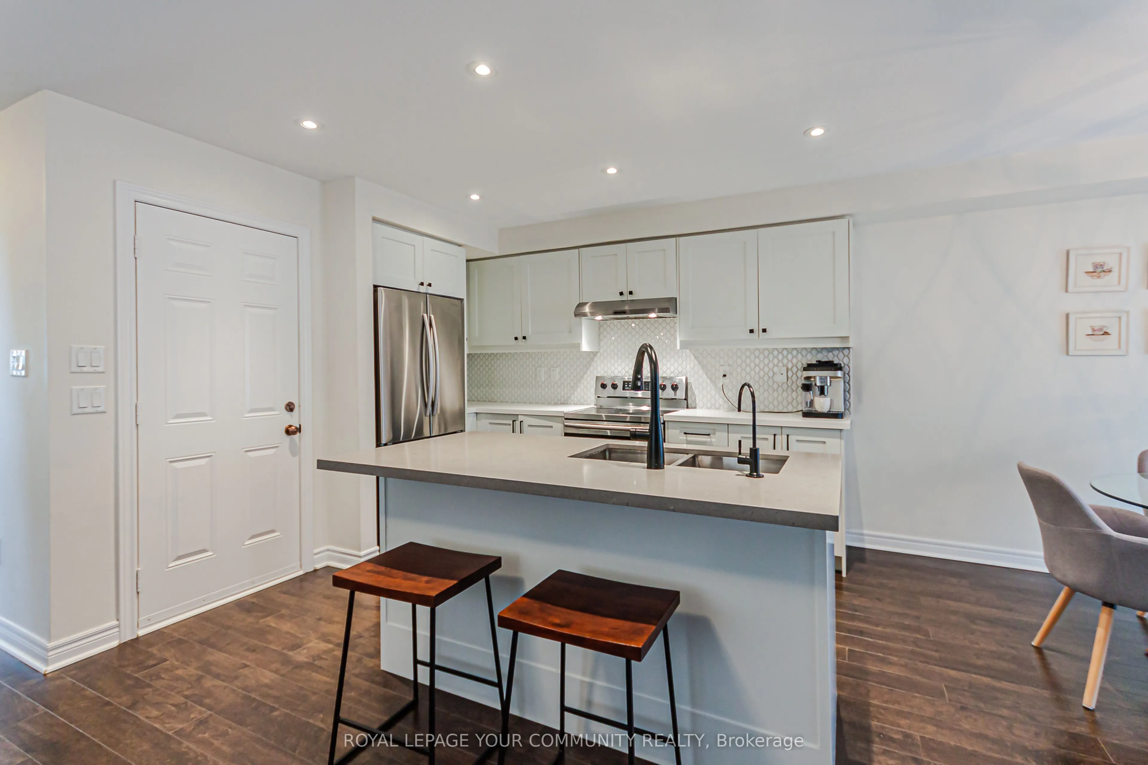 32 Black Maple Crescent