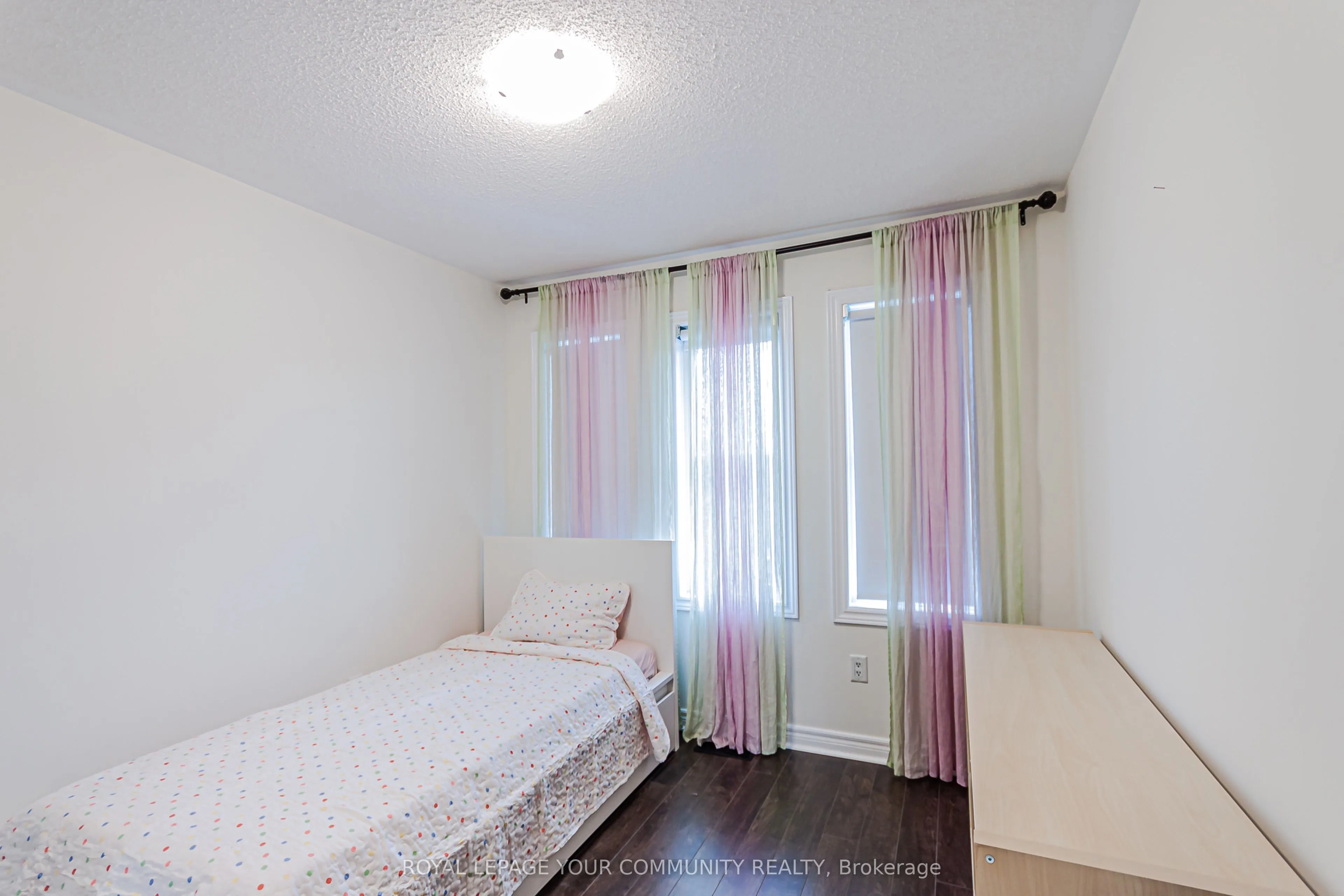 32 Black Maple Crescent