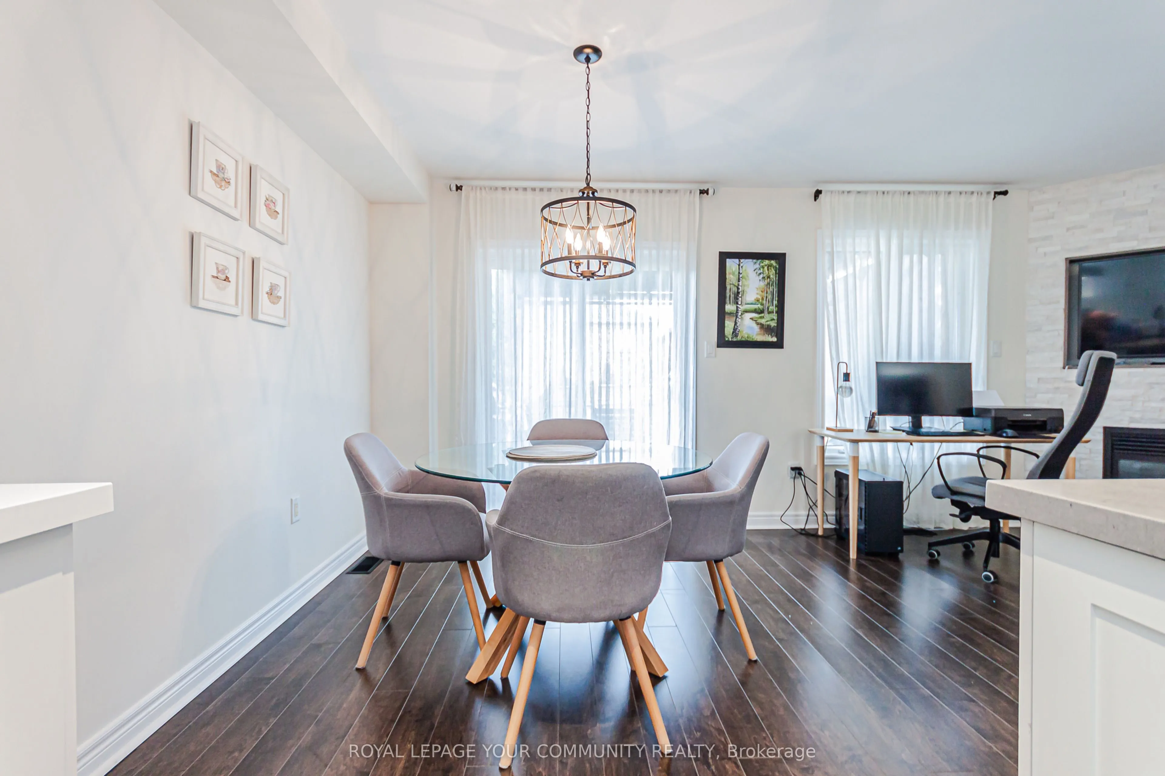 32 Black Maple Crescent