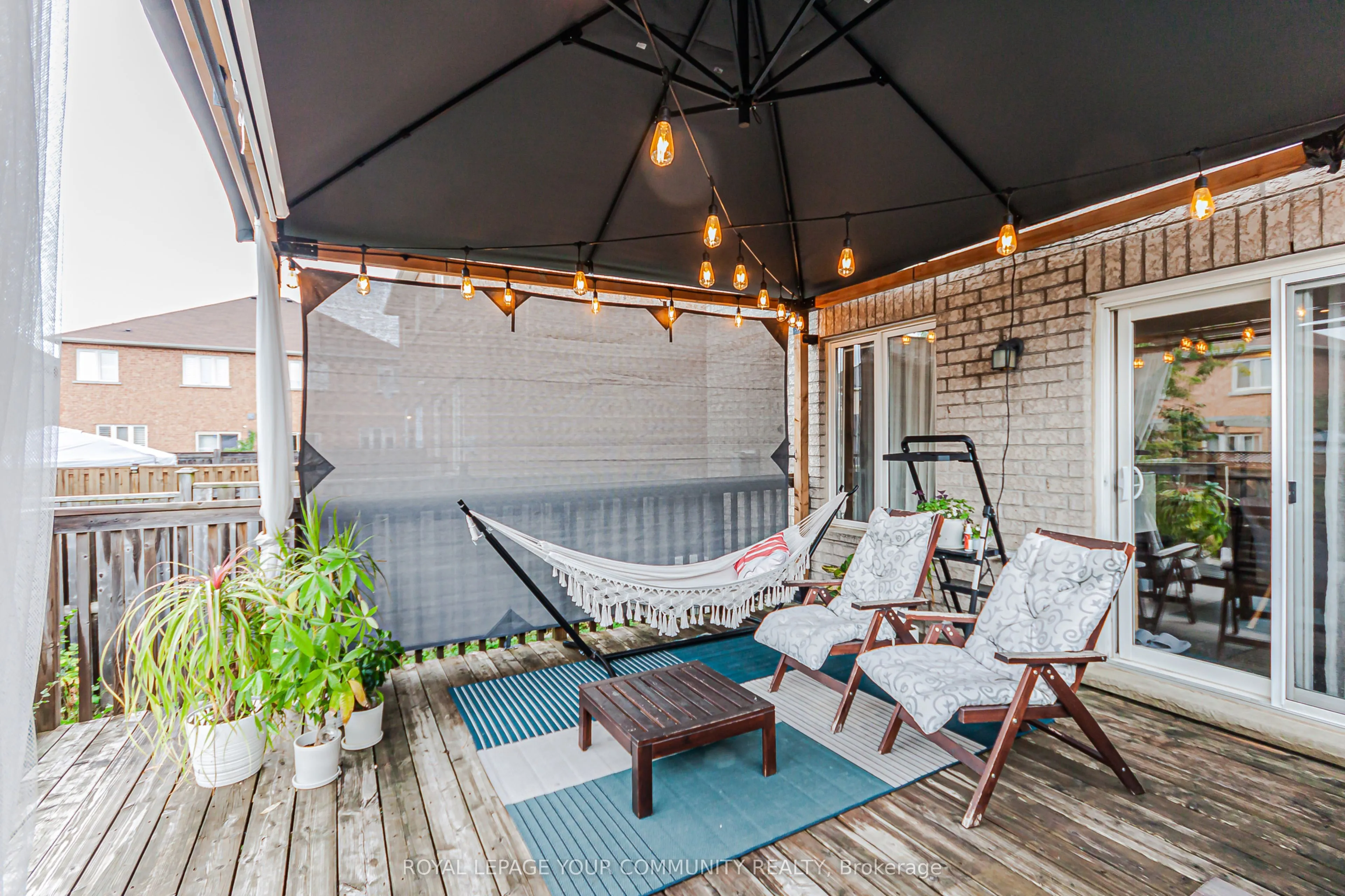 32 Black Maple Crescent
