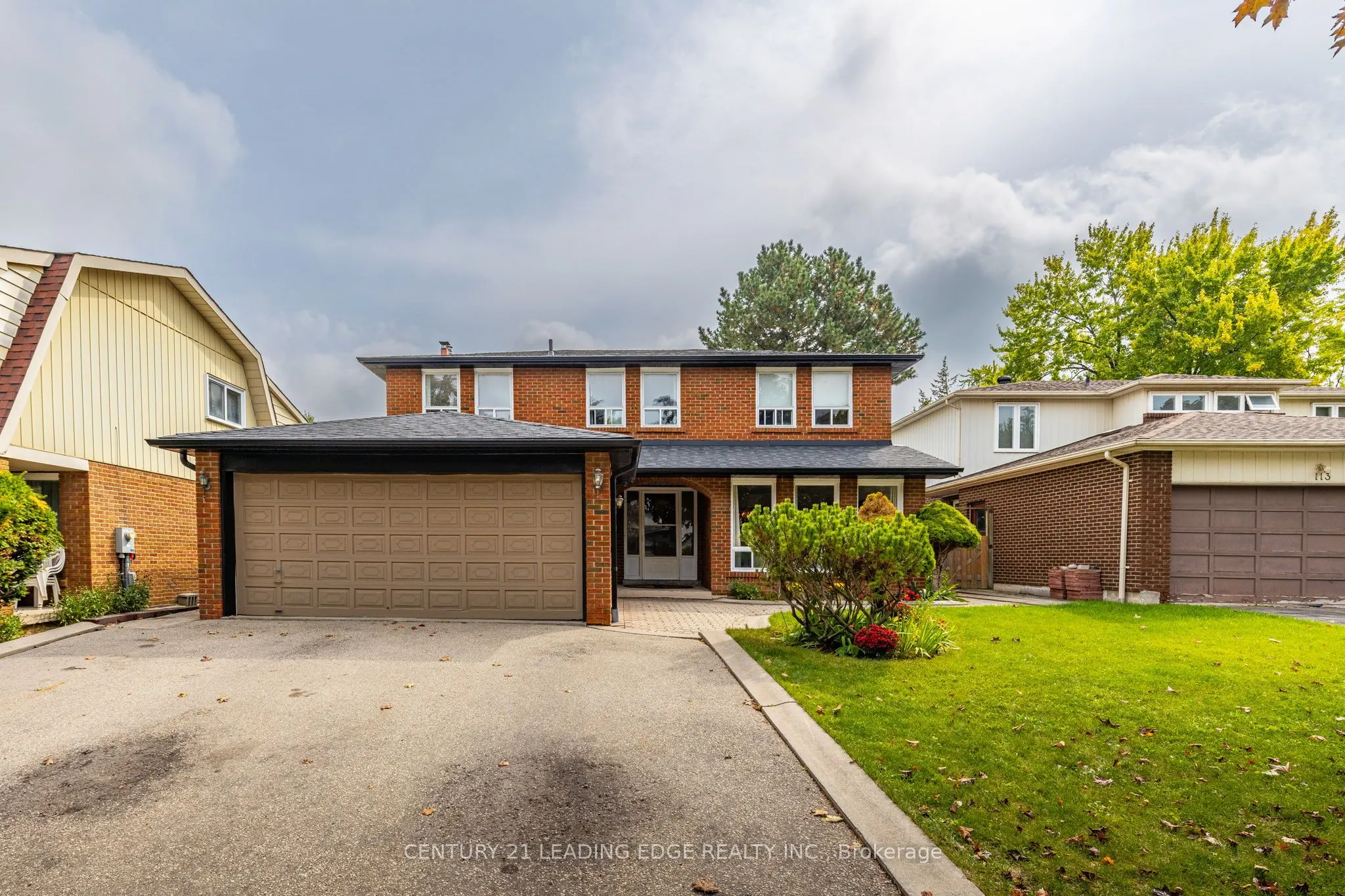 115 SIMONSTON Boulevard