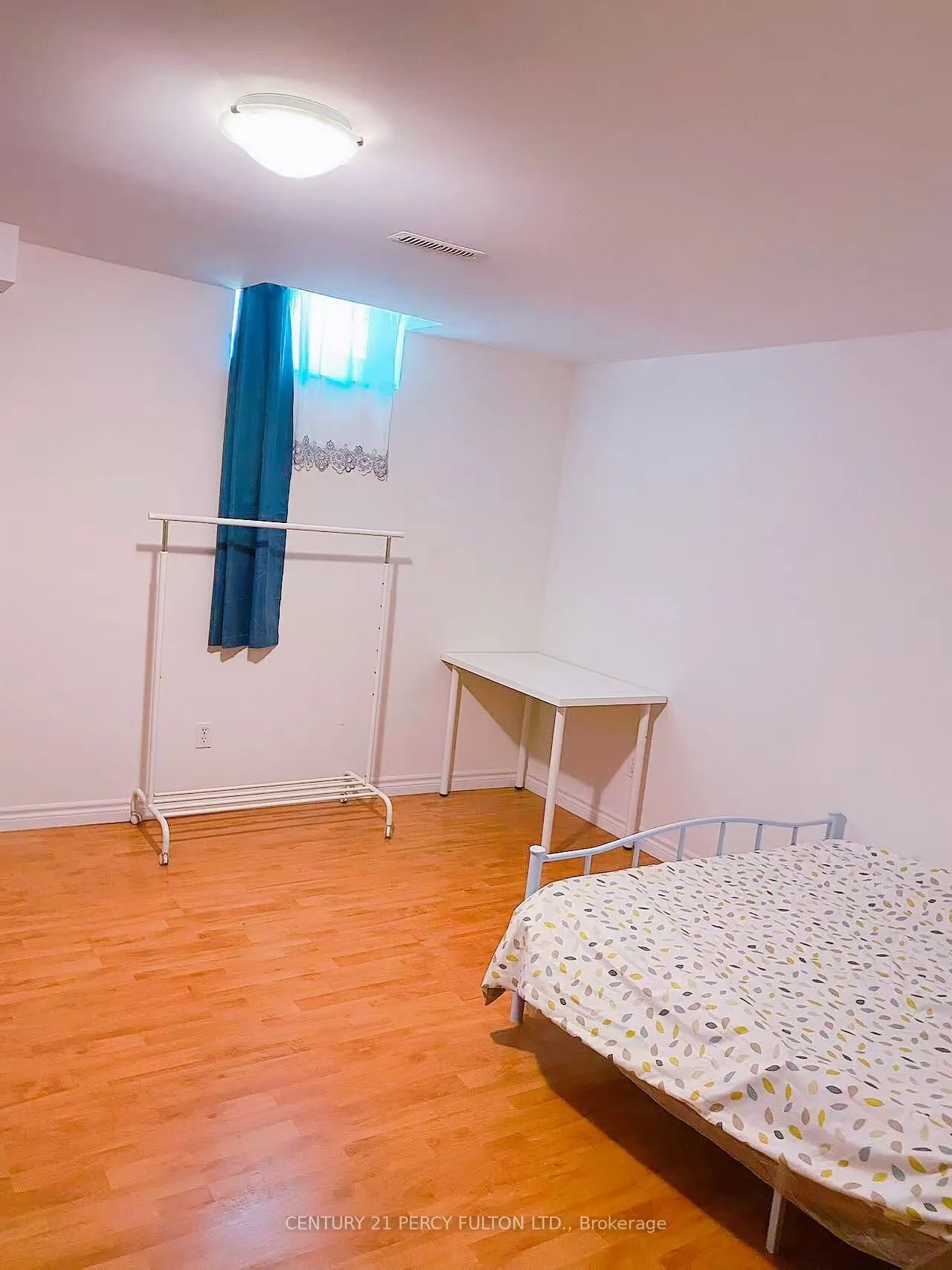 25 Trothen Circle, #Basement