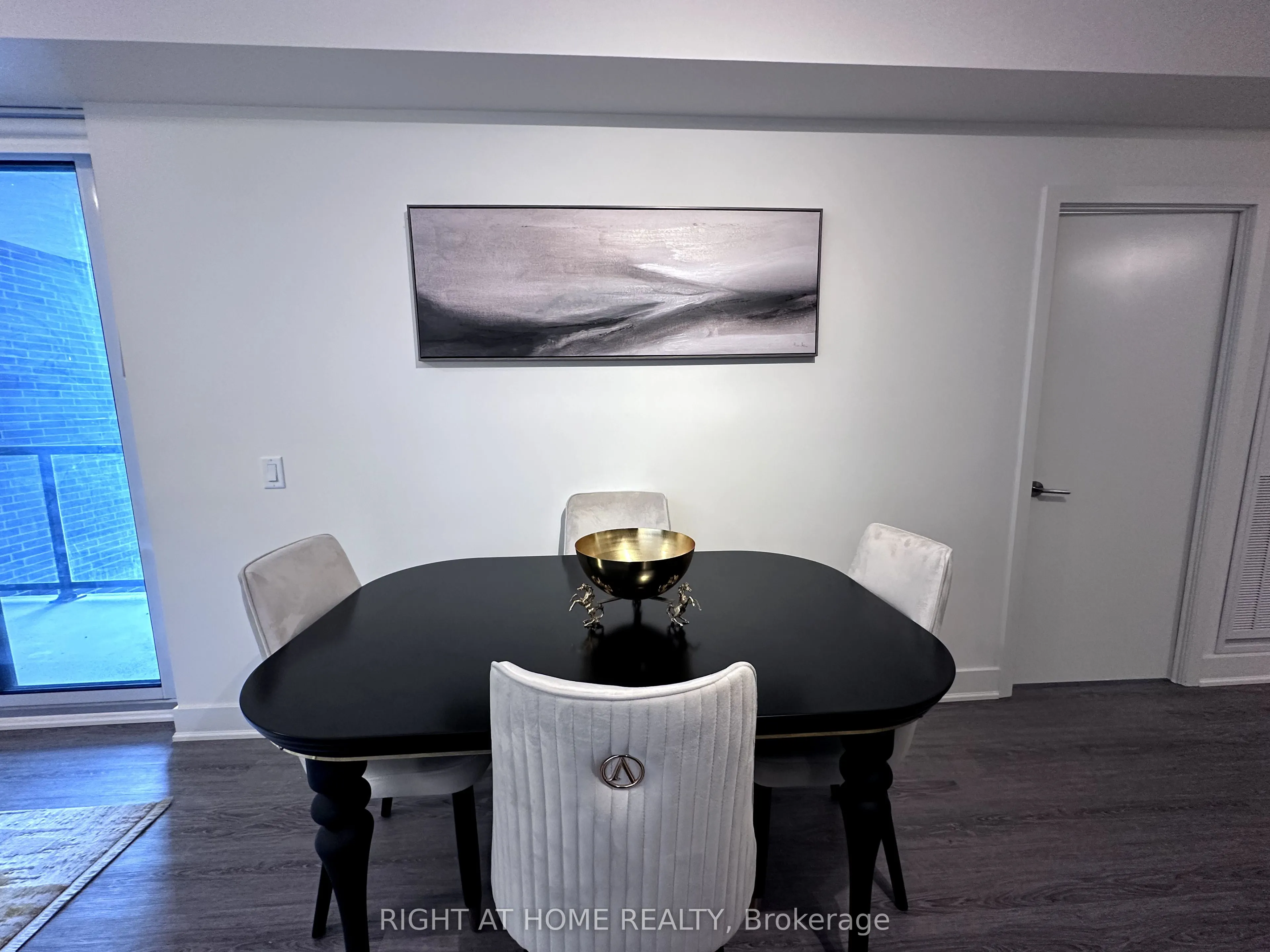 185 Deerfield Road, #422