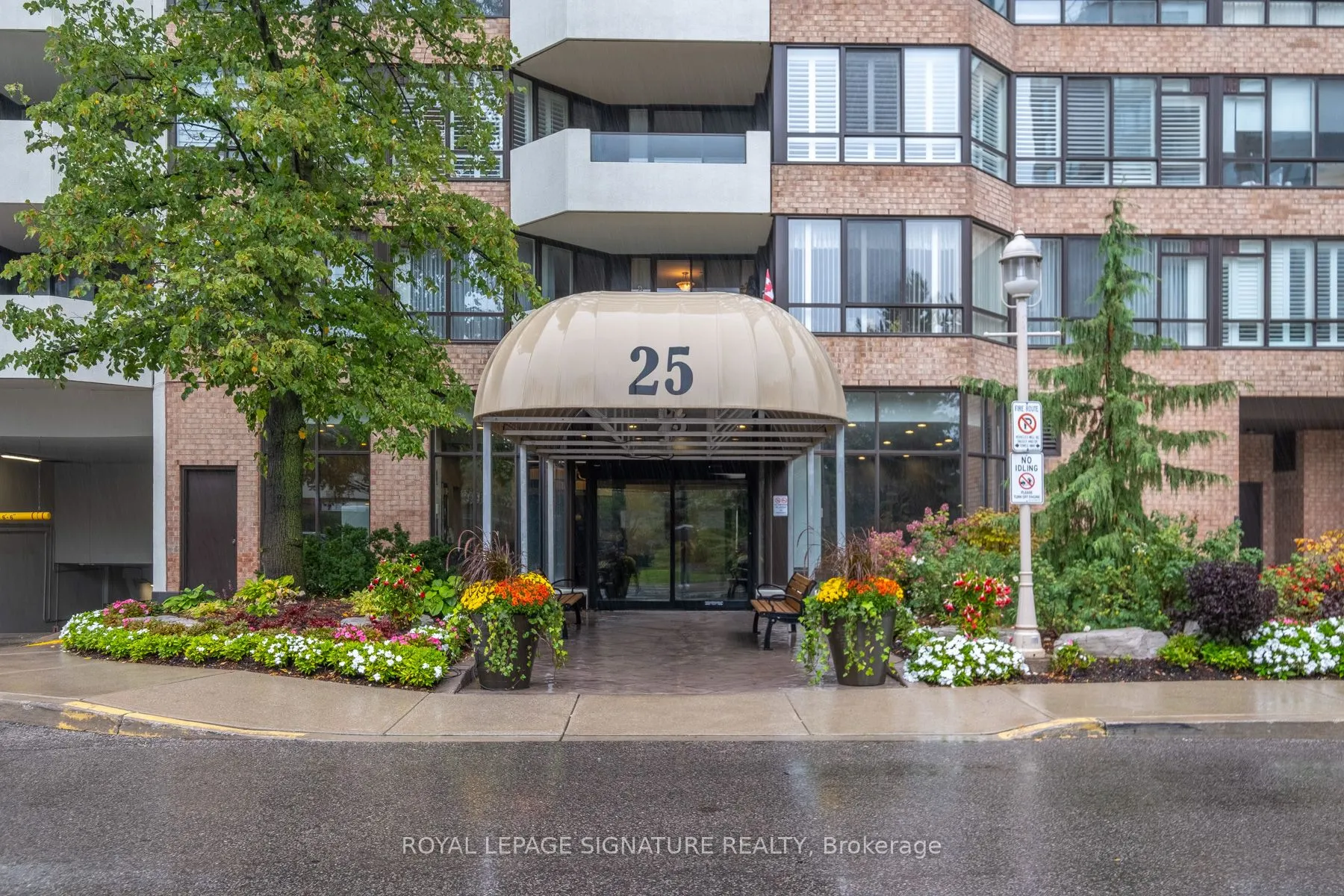 25 Austin Drive, #422