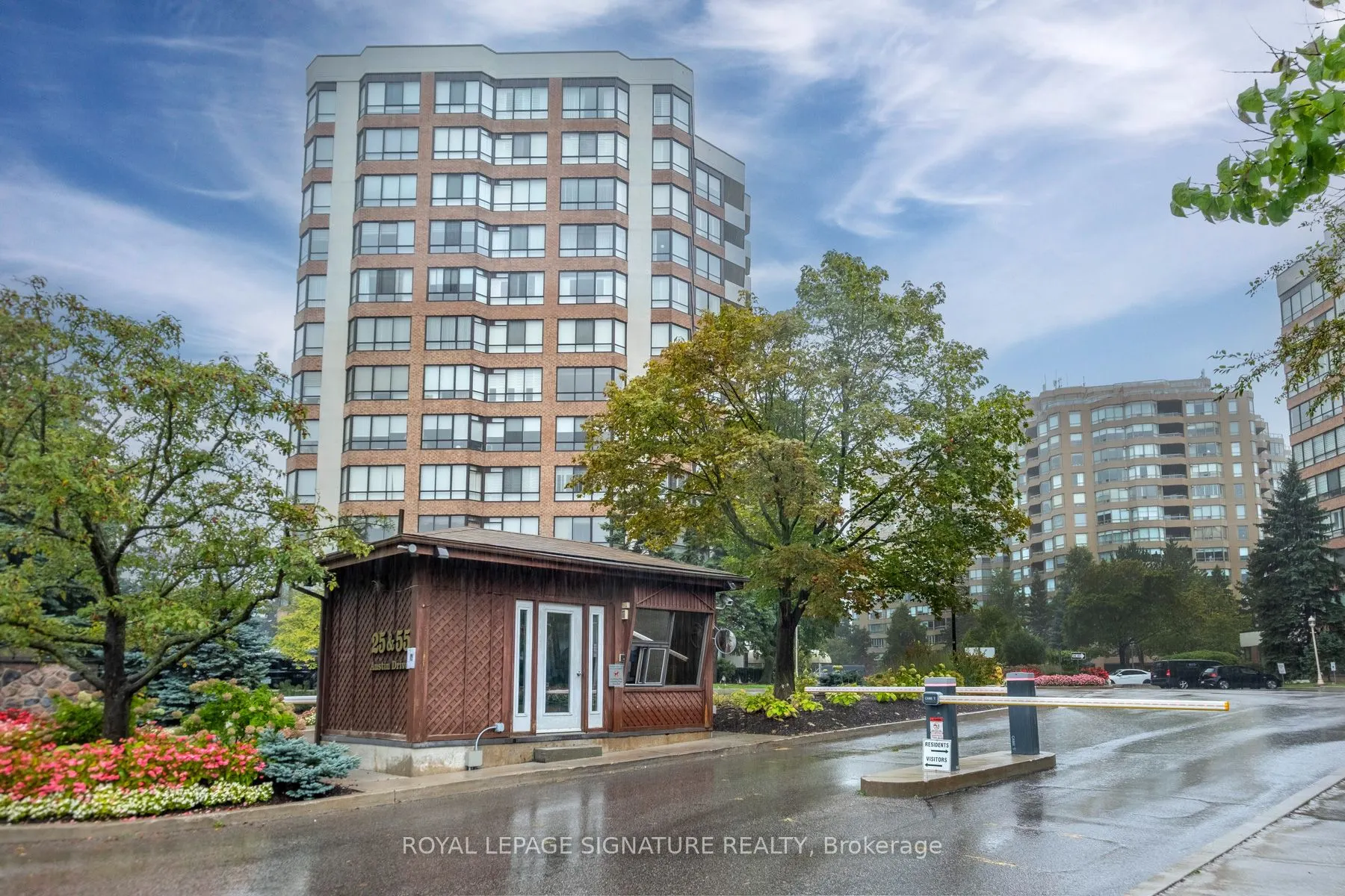 25 Austin Drive, #422