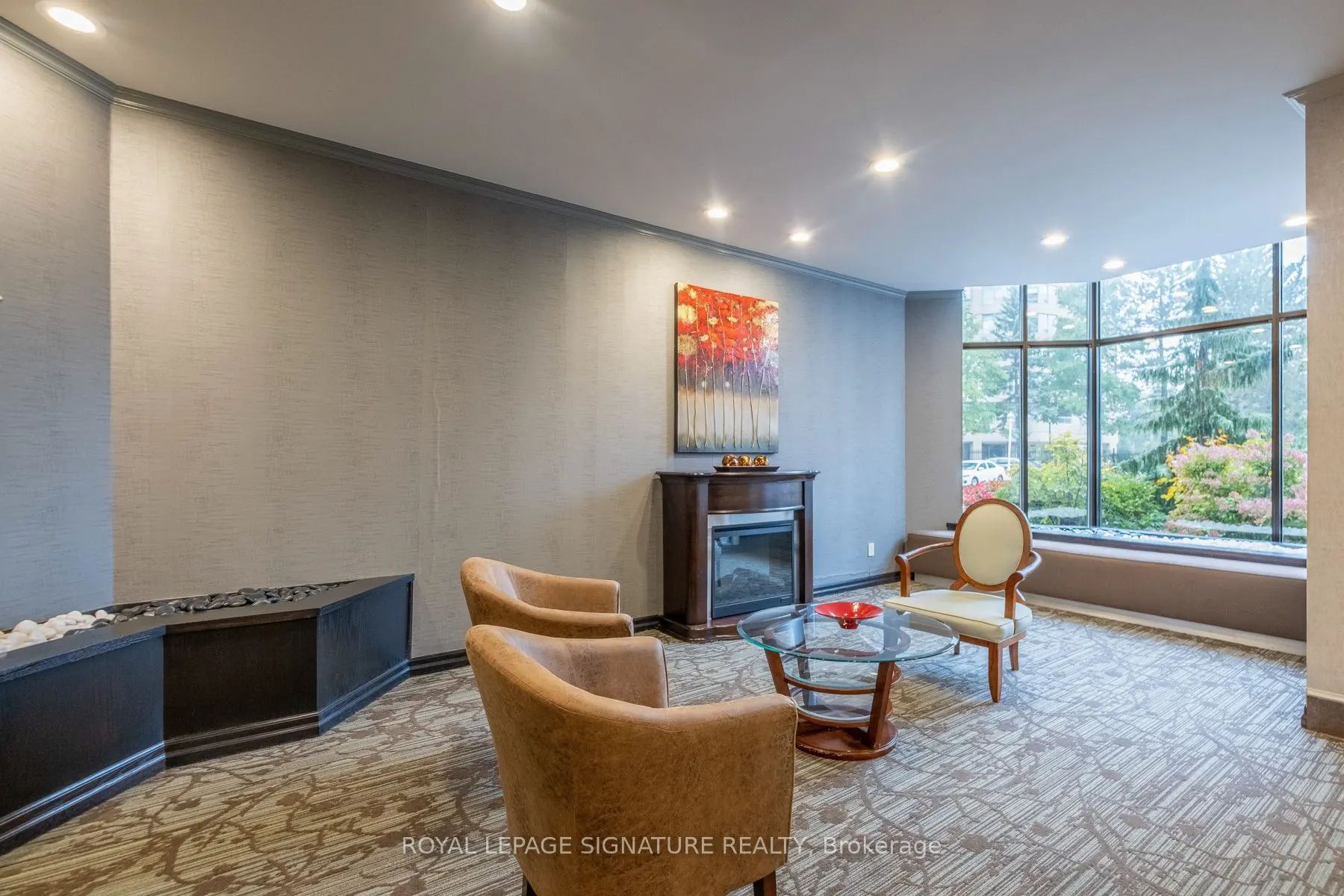 25 Austin Drive, #422