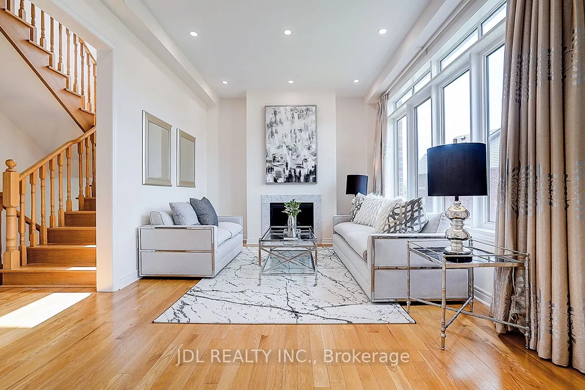 10 Caine Street