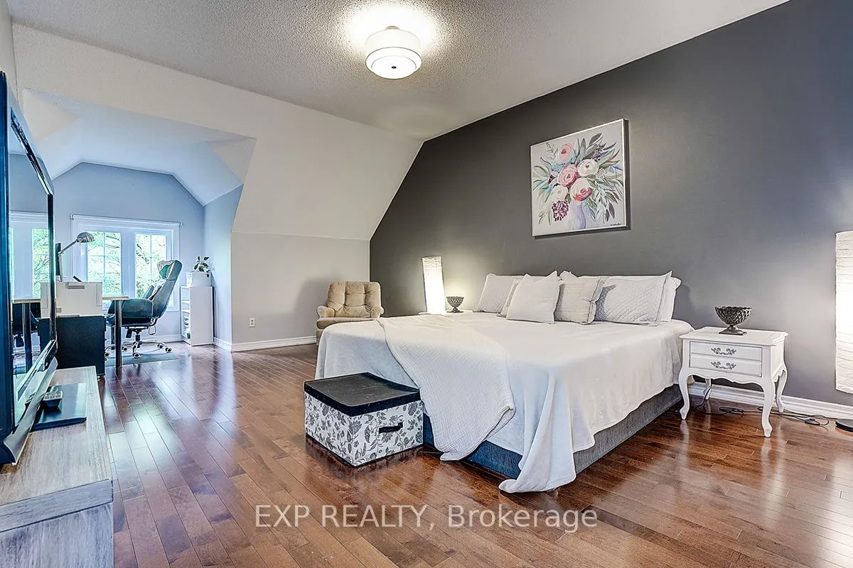 35 Luxton Avenue