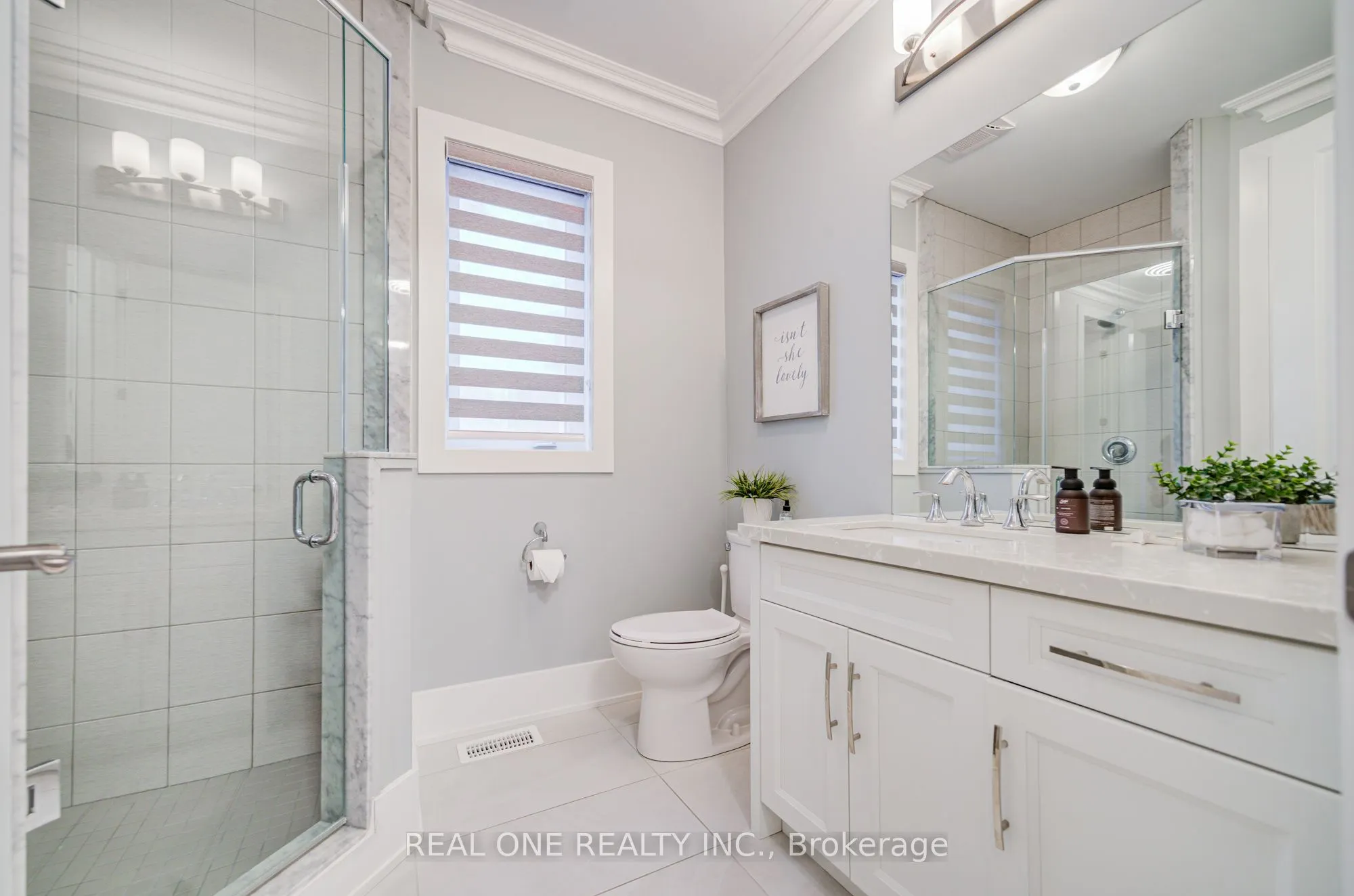 295 Sunnybrae Avenue