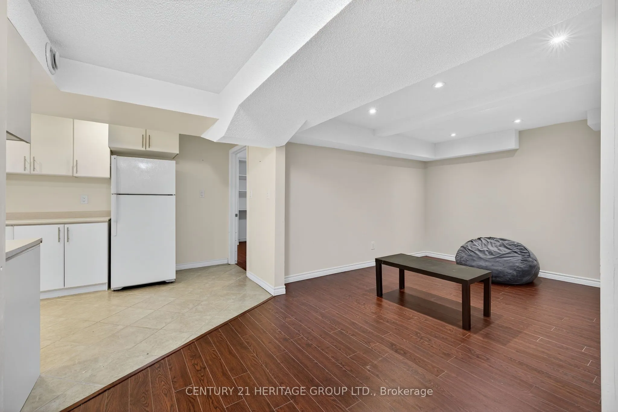 5 Booth Street