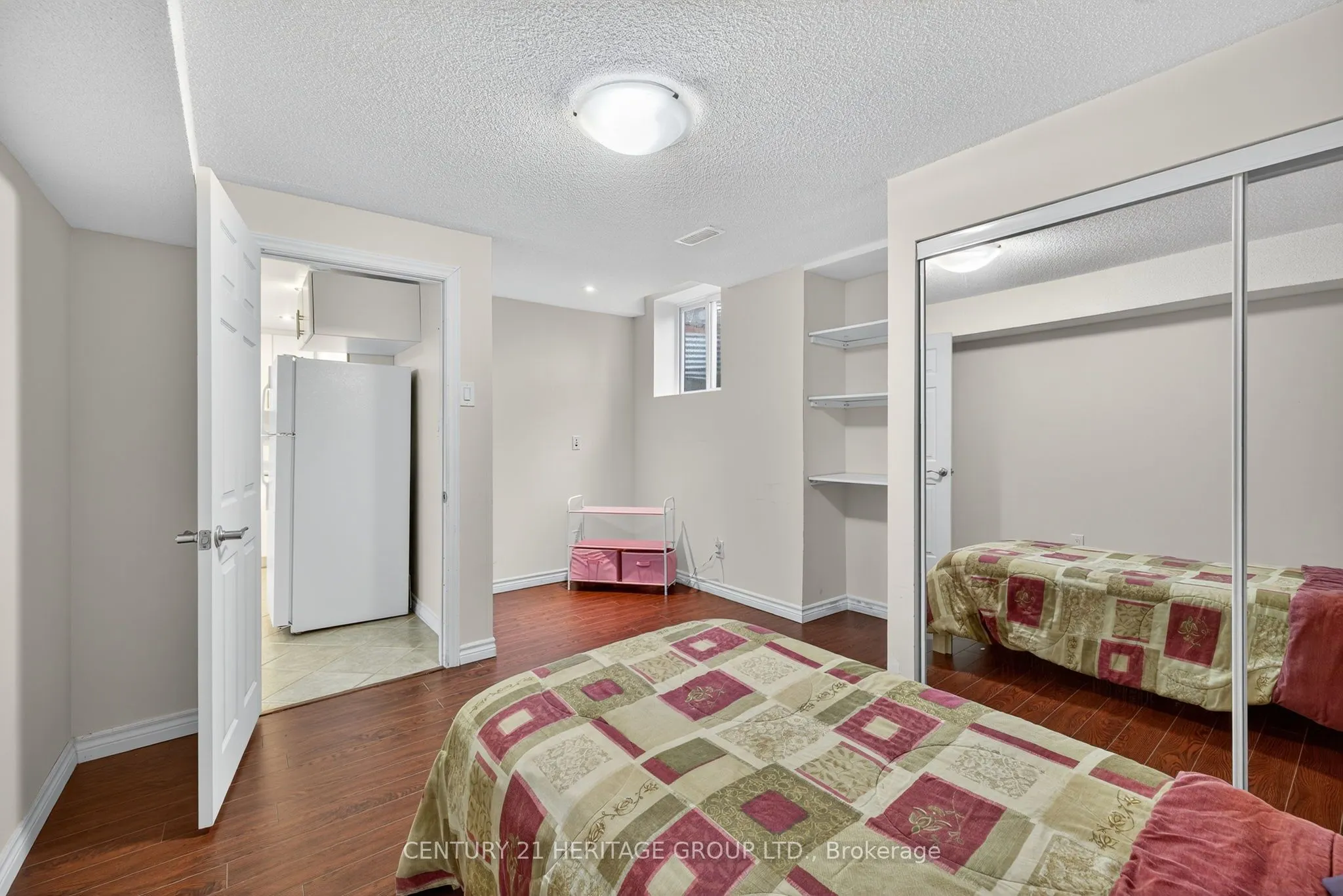 5 Booth Street