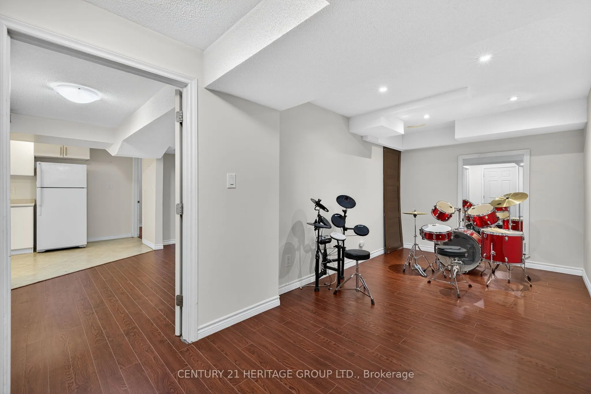 5 Booth Street