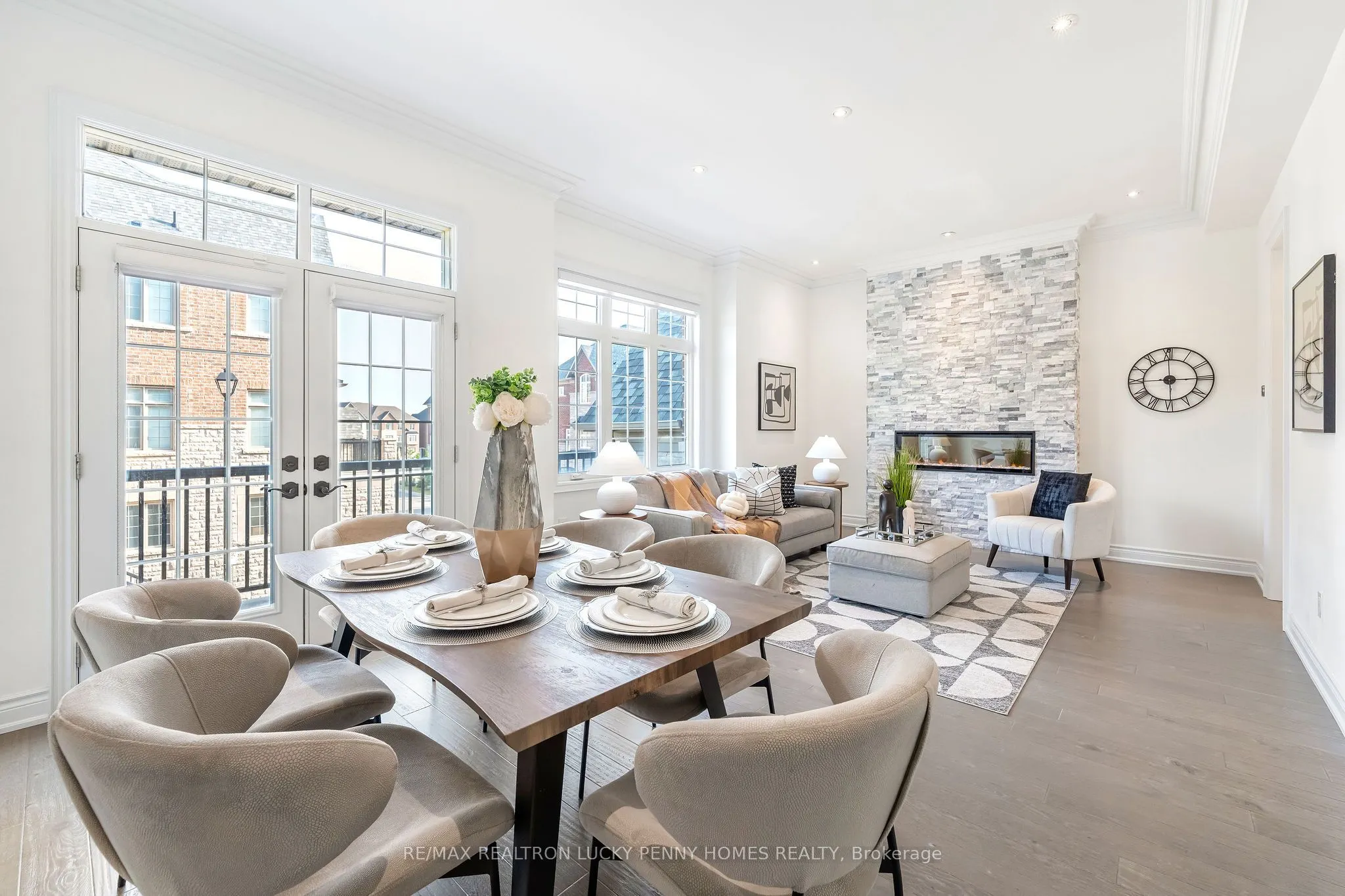 36 Creekvalley Lane
