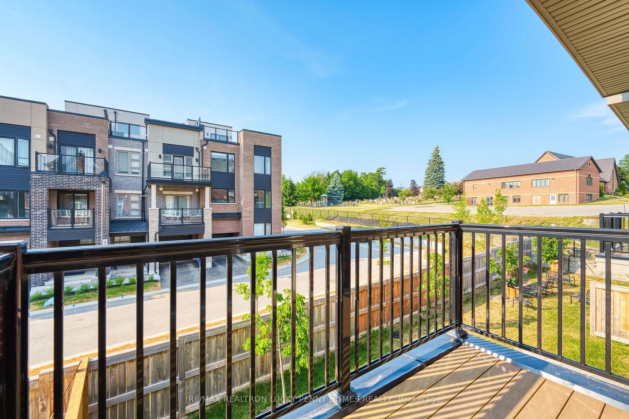 36 Creekvalley Lane