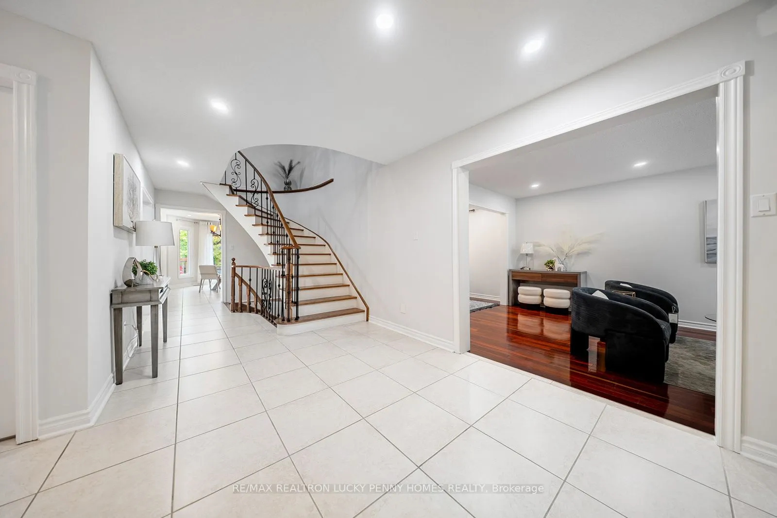 17 Buttonfield Road