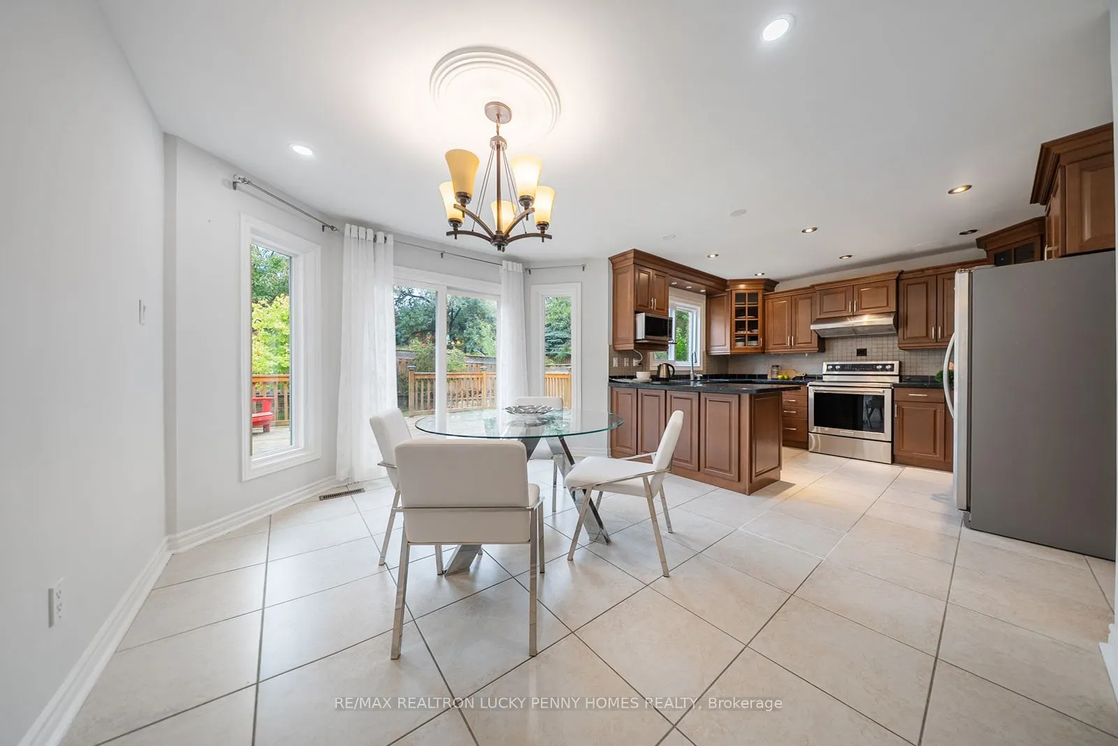 17 Buttonfield Road