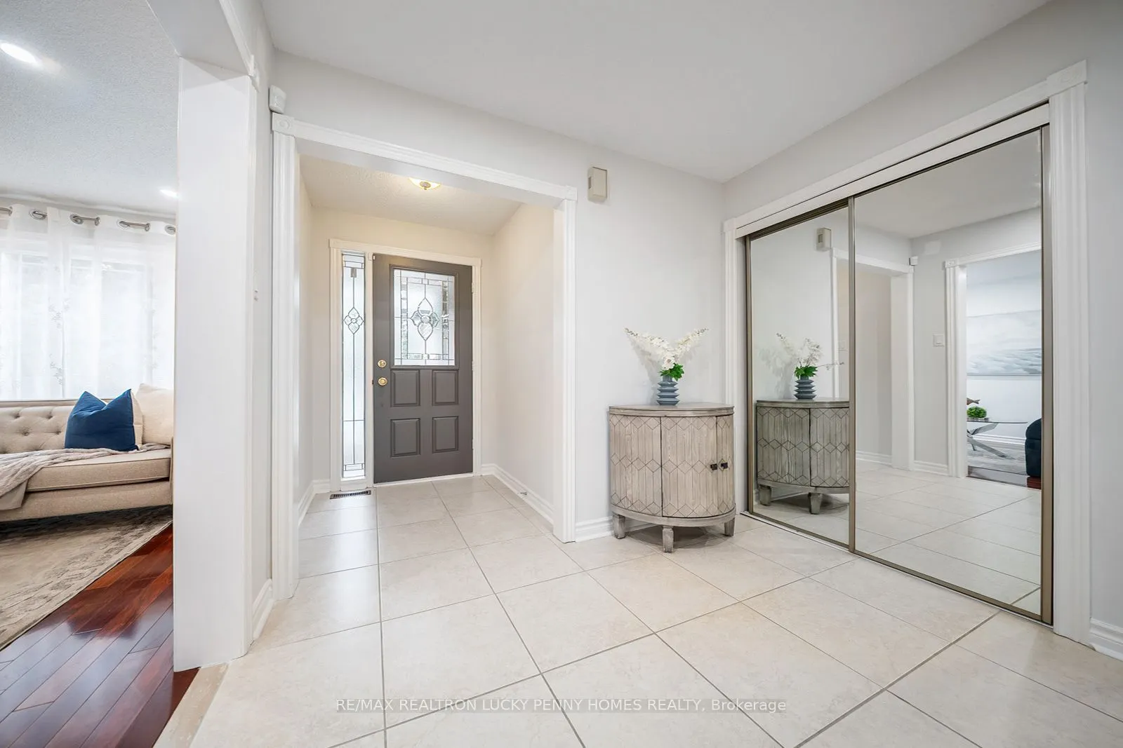 17 Buttonfield Road