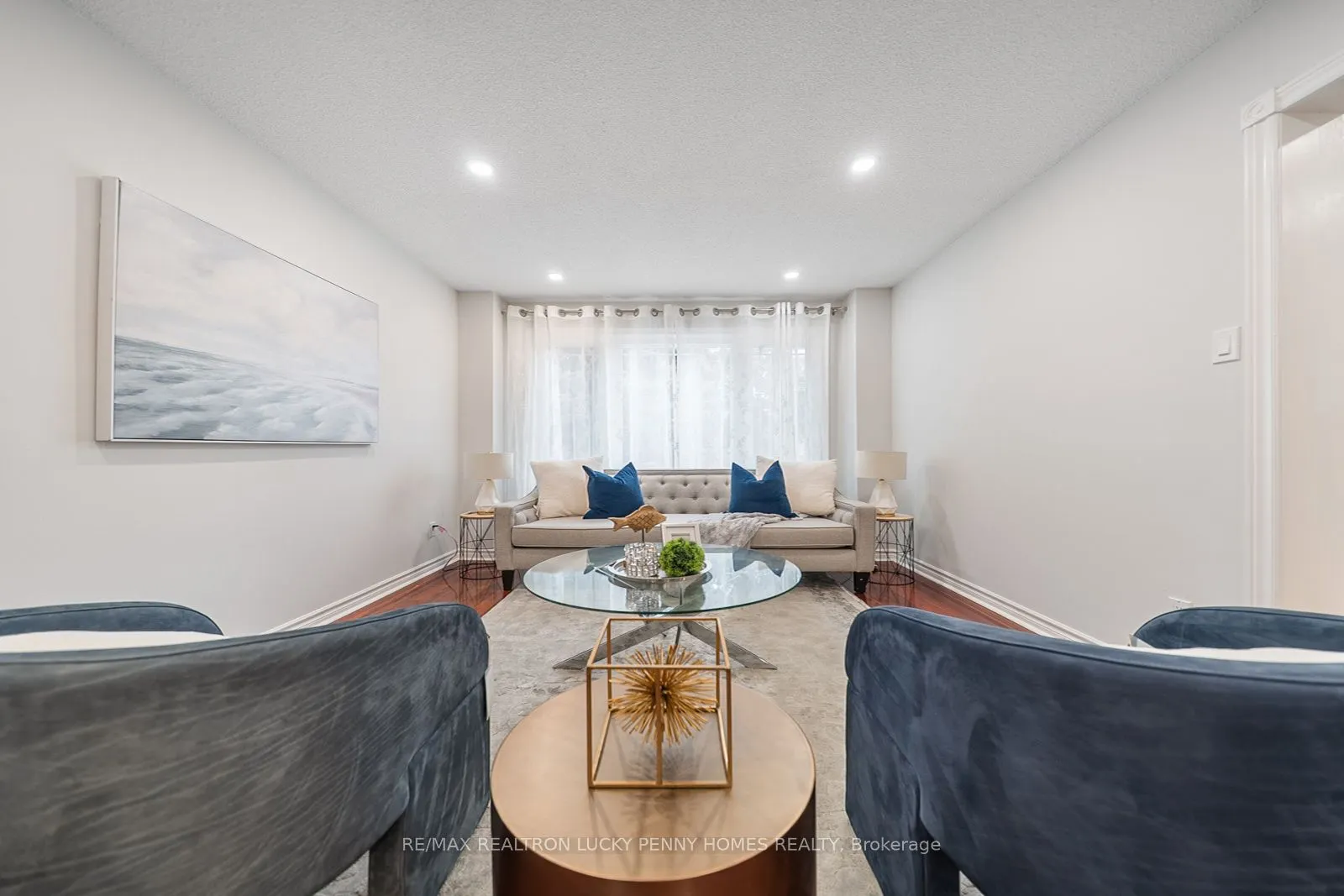 17 Buttonfield Road
