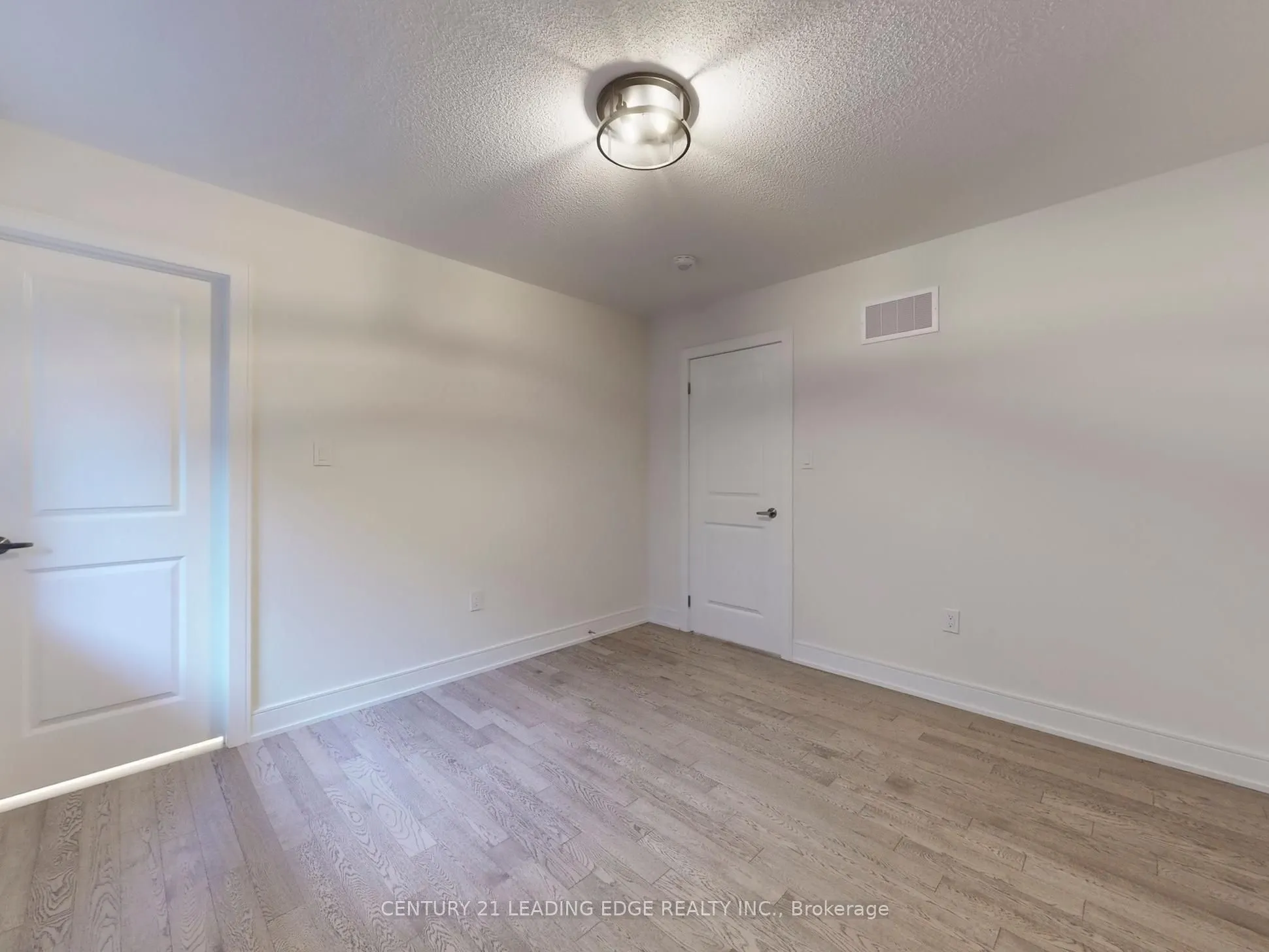 143 Kenneth Rogers Crescent