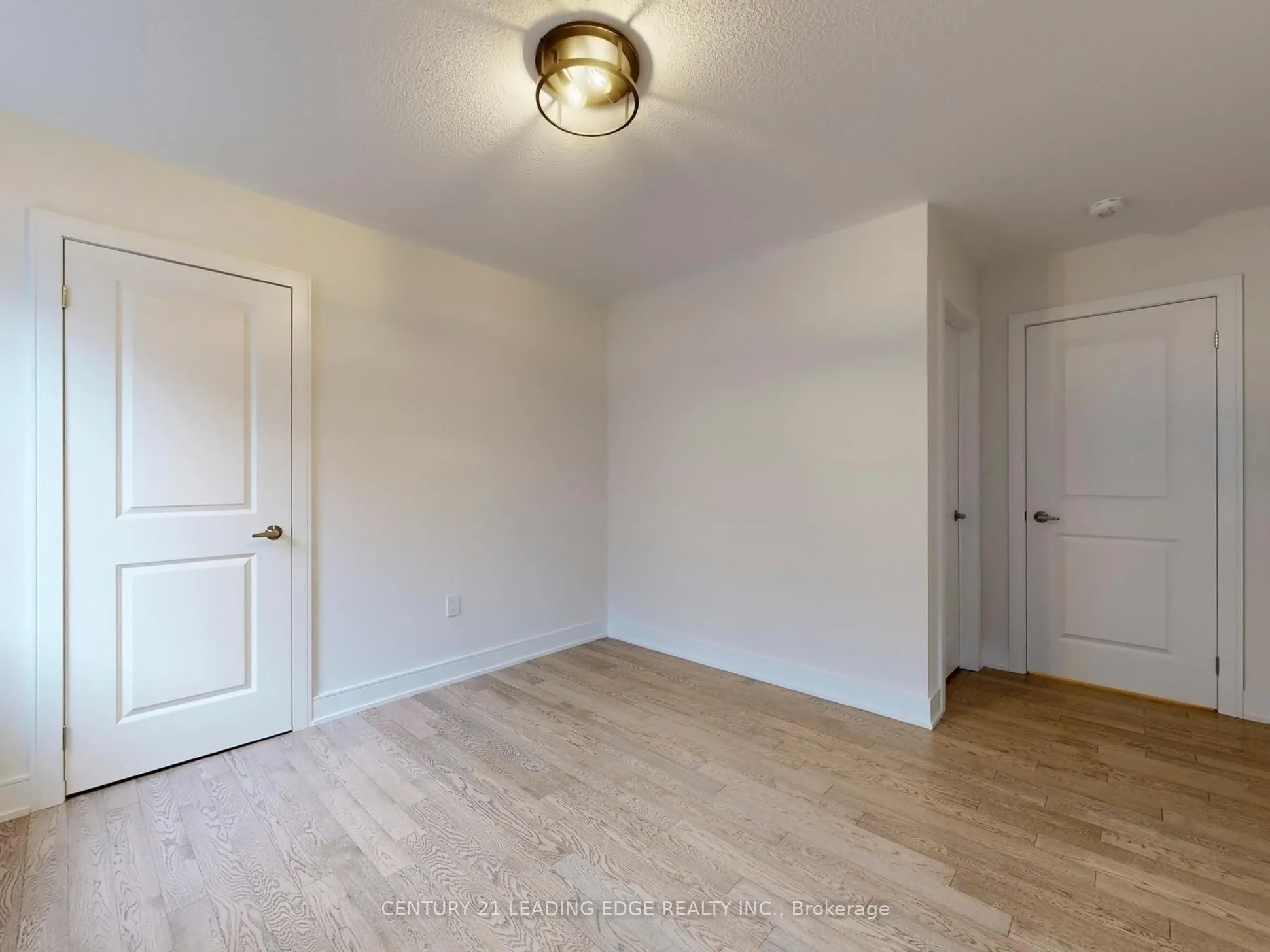 143 Kenneth Rogers Crescent