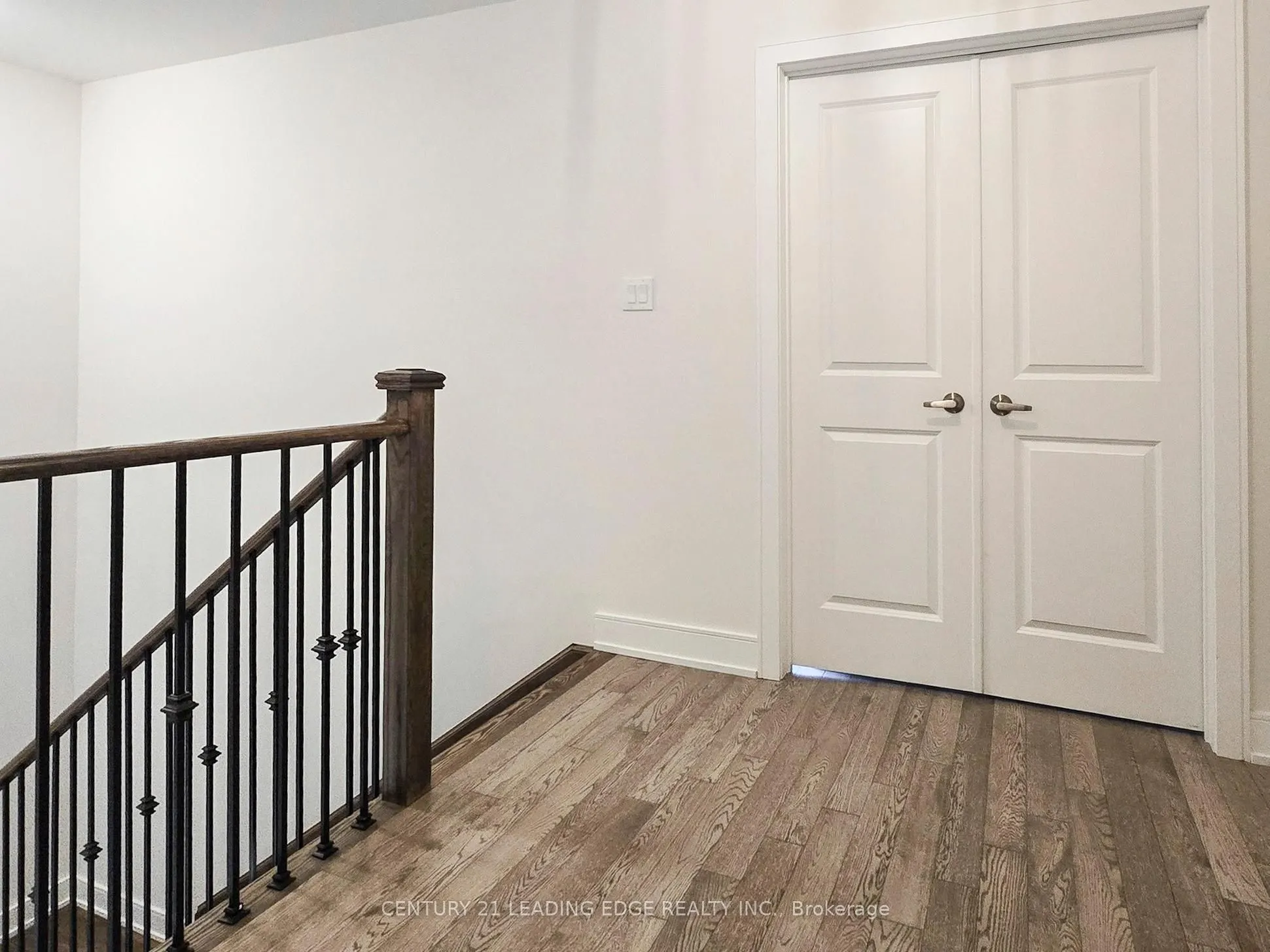 143 Kenneth Rogers Crescent