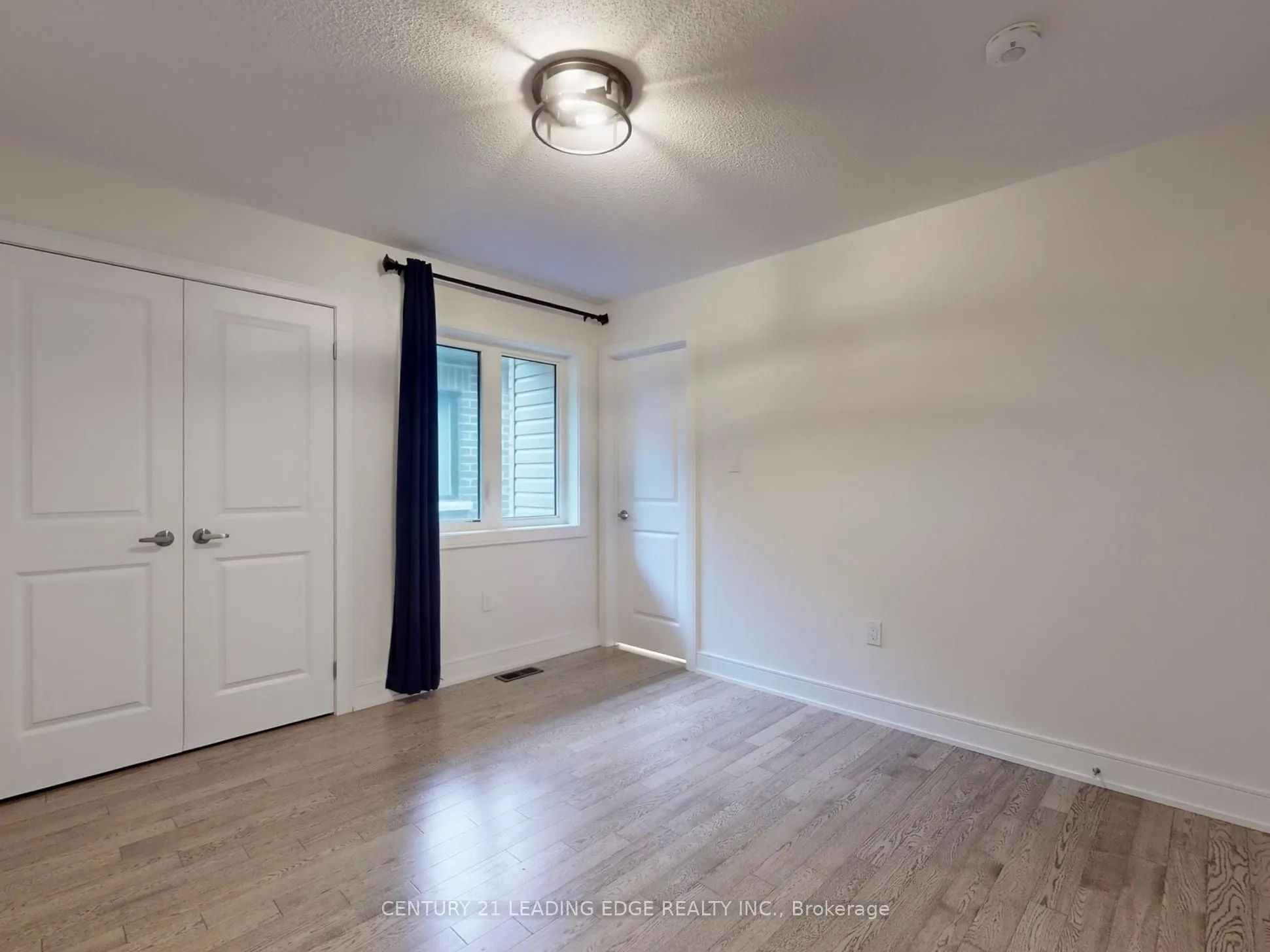 143 Kenneth Rogers Crescent