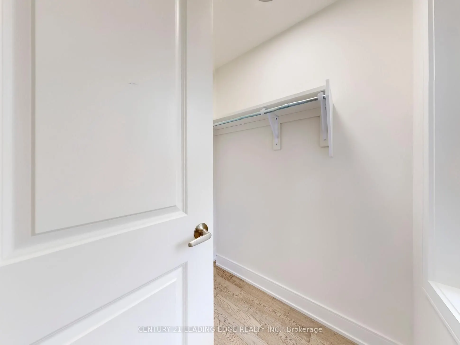 143 Kenneth Rogers Crescent