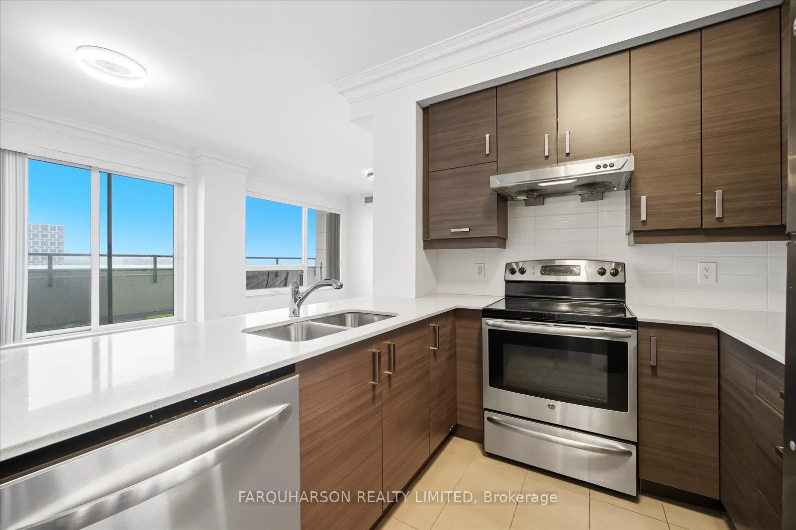 8200 Birchmount Road, #Rg6