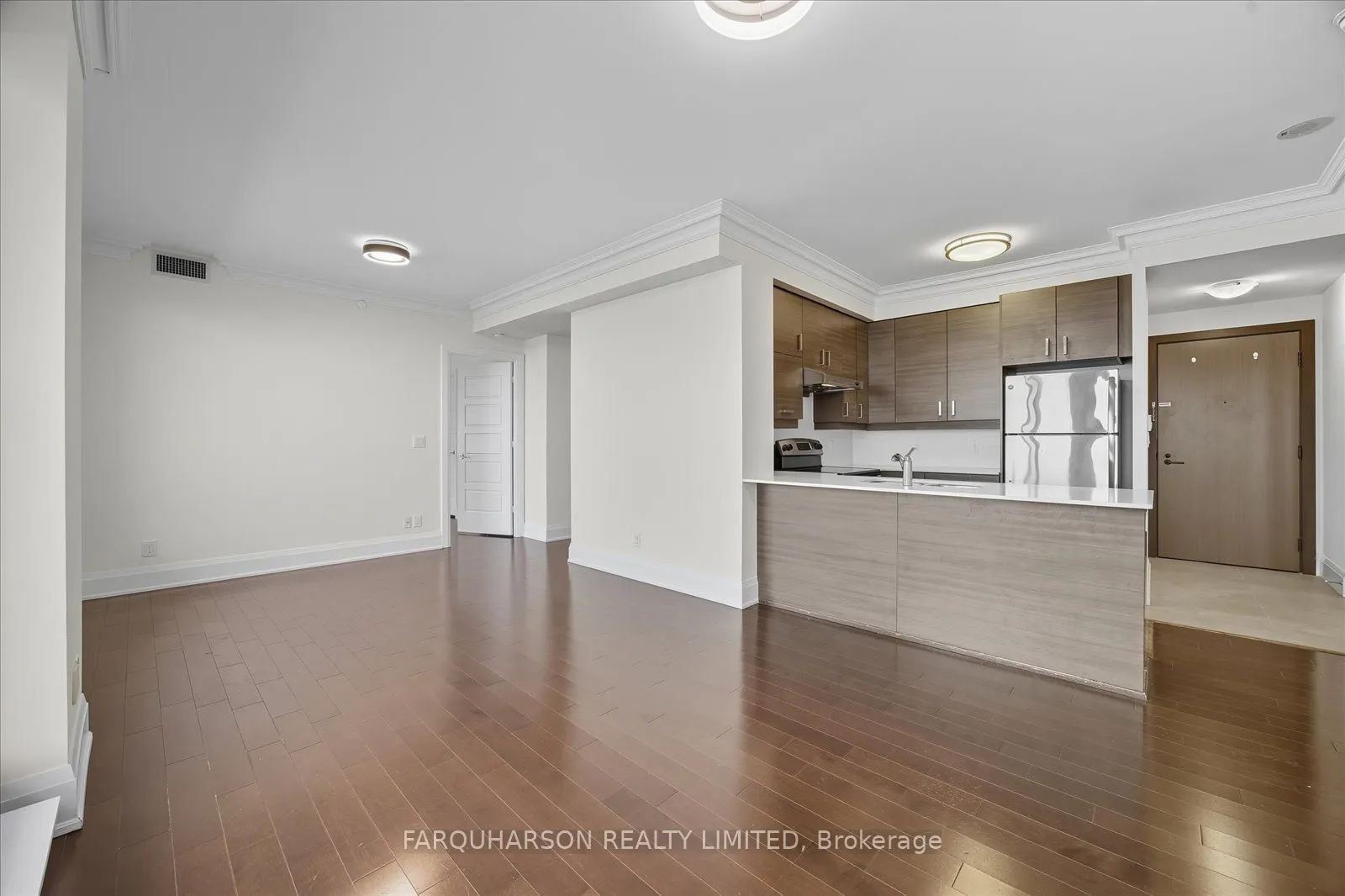 8200 Birchmount Road, #Rg6