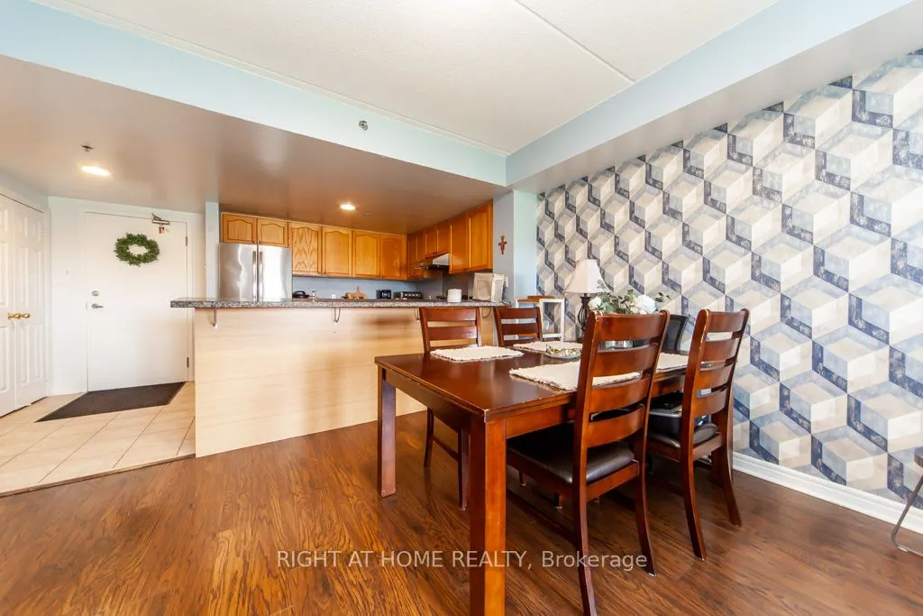 7428 Markham Road, #301