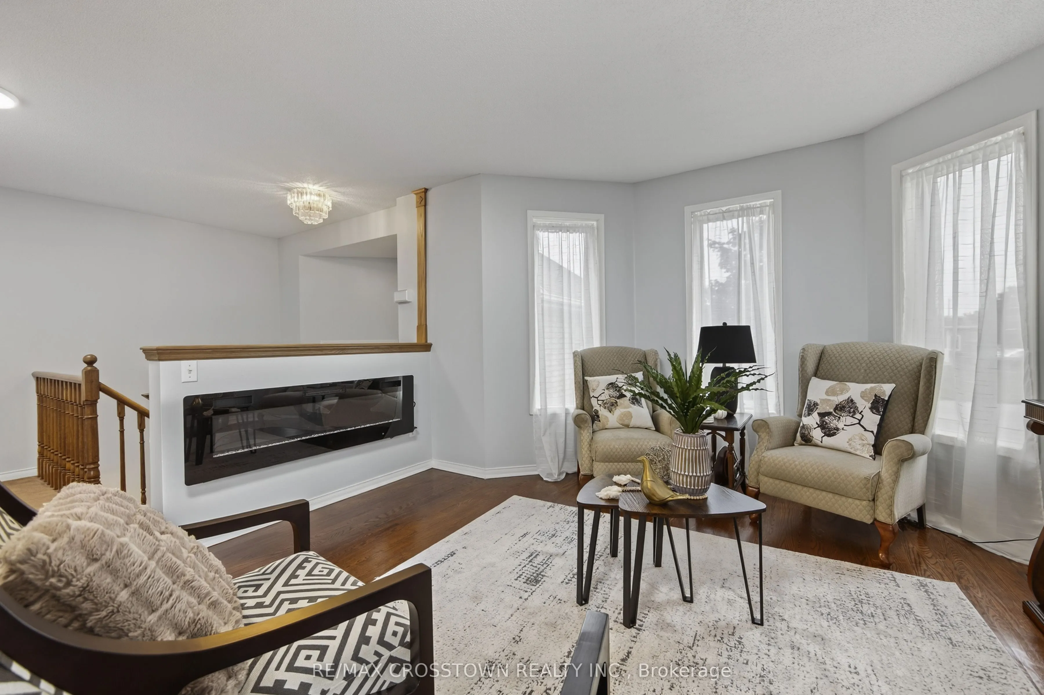 1258 Vincent Crescent