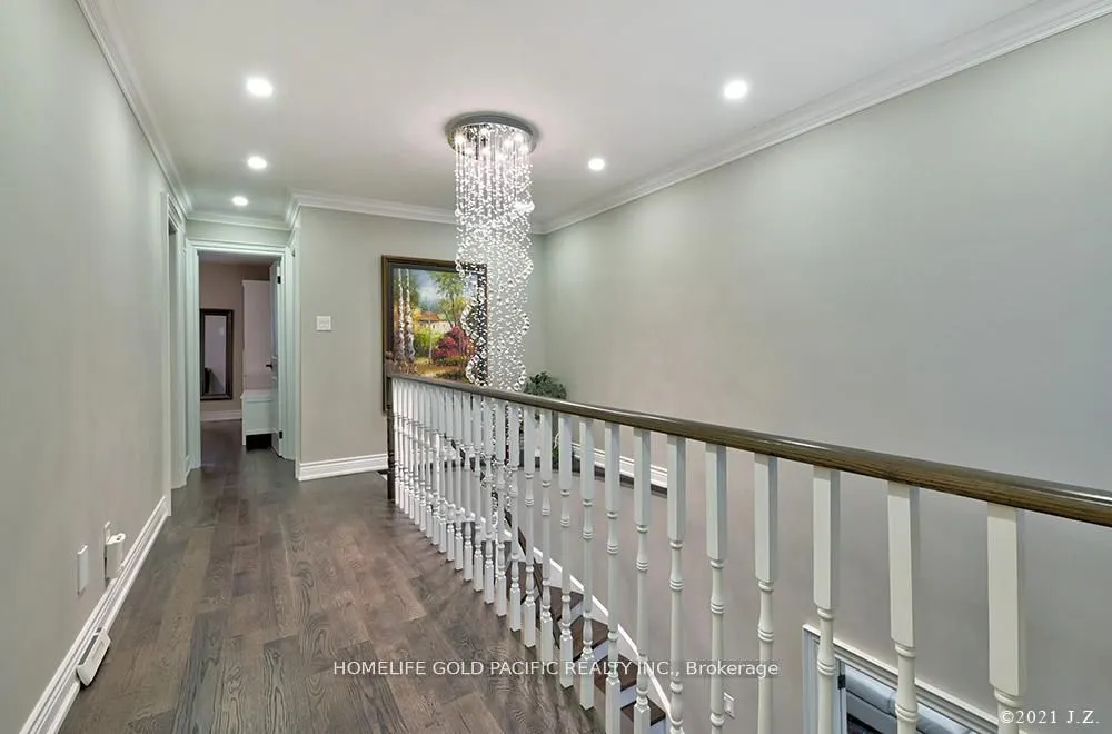 48 Havagal Crescent