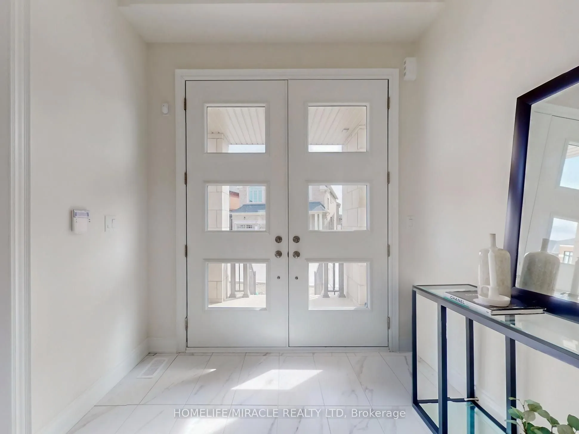25 Joiner Circle