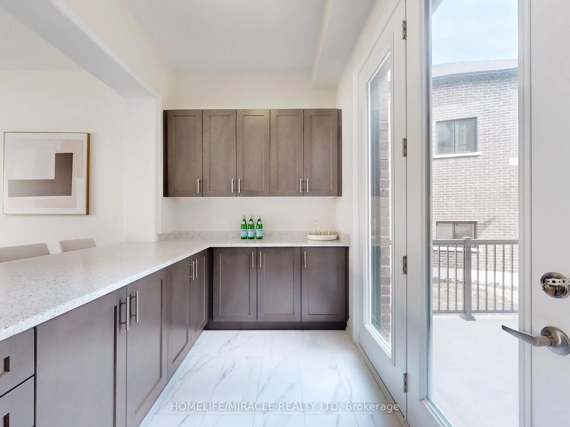 25 Joiner Circle
