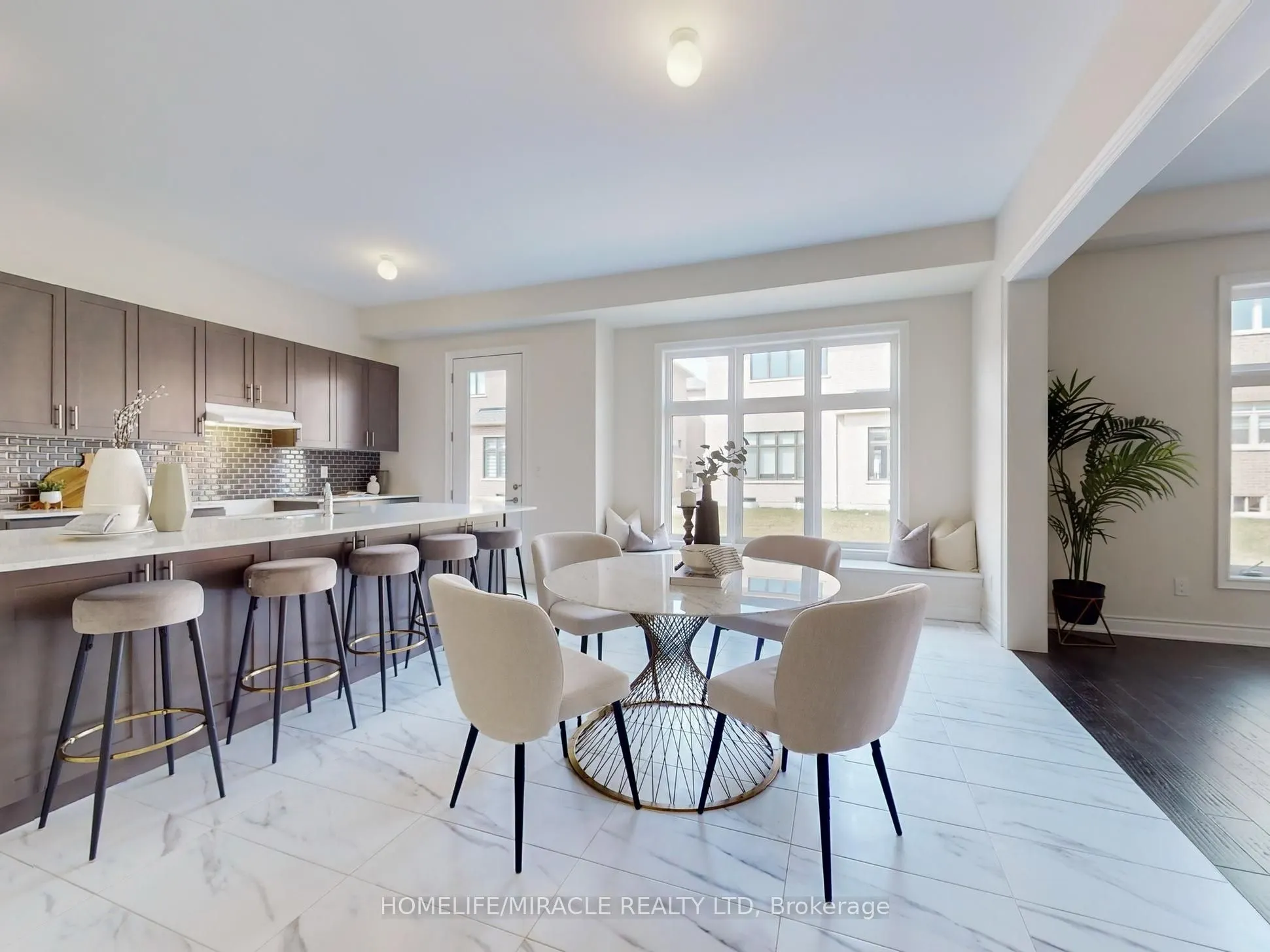 25 Joiner Circle