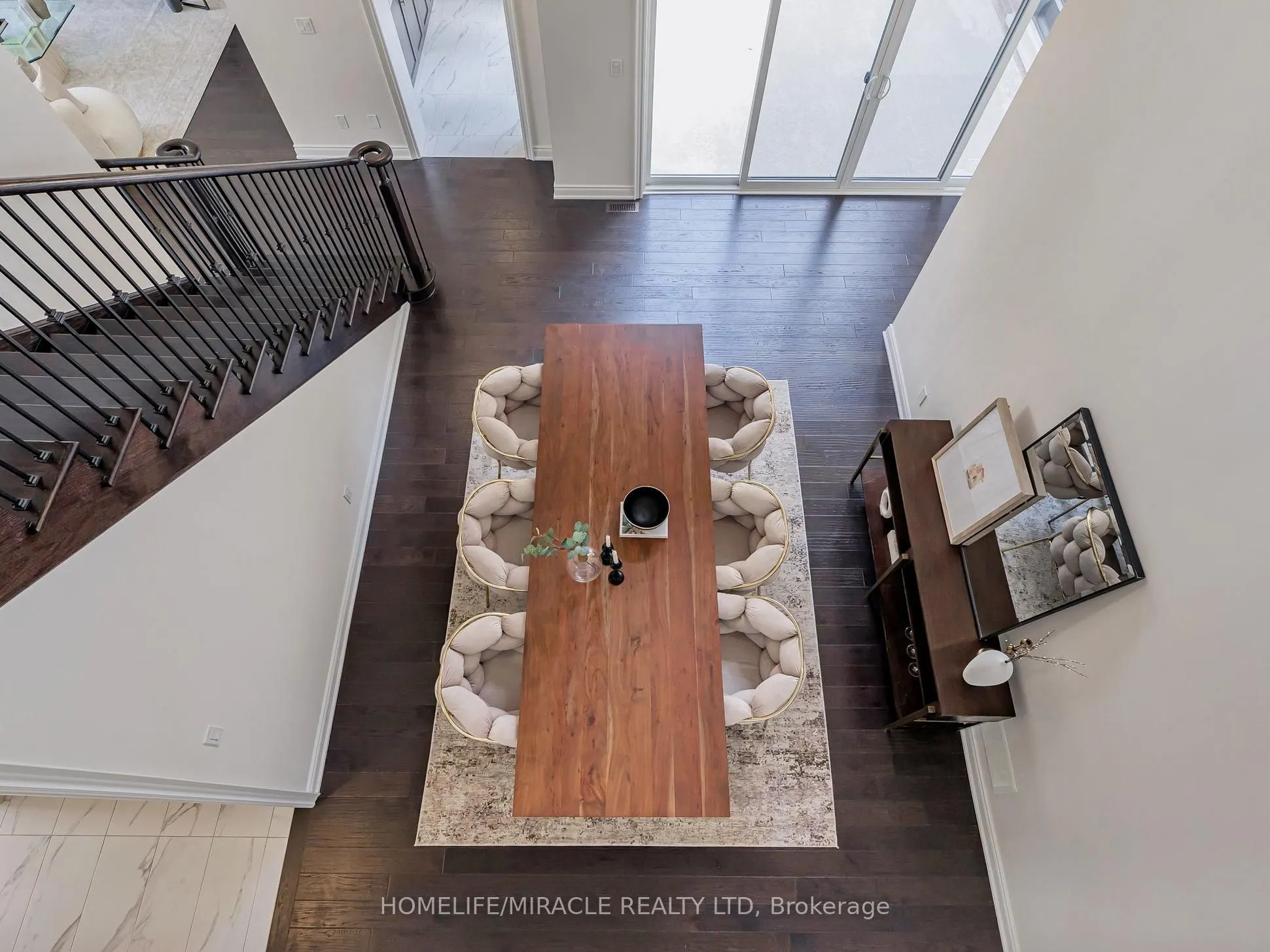25 Joiner Circle