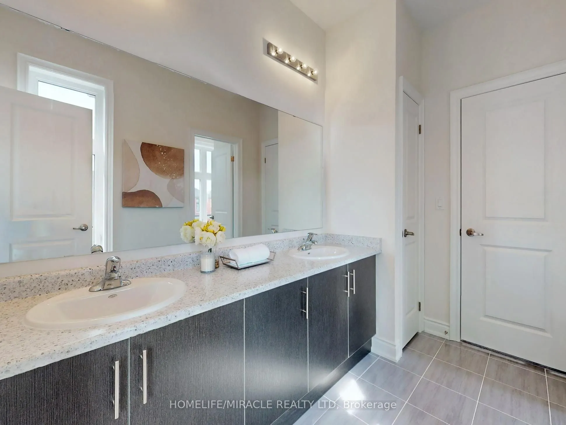 25 Joiner Circle