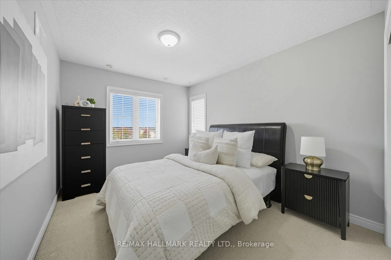 20 Greensborough Villag Circle, #23