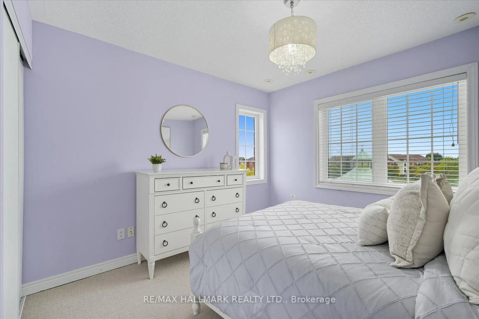 20 Greensborough Villag Circle, #23