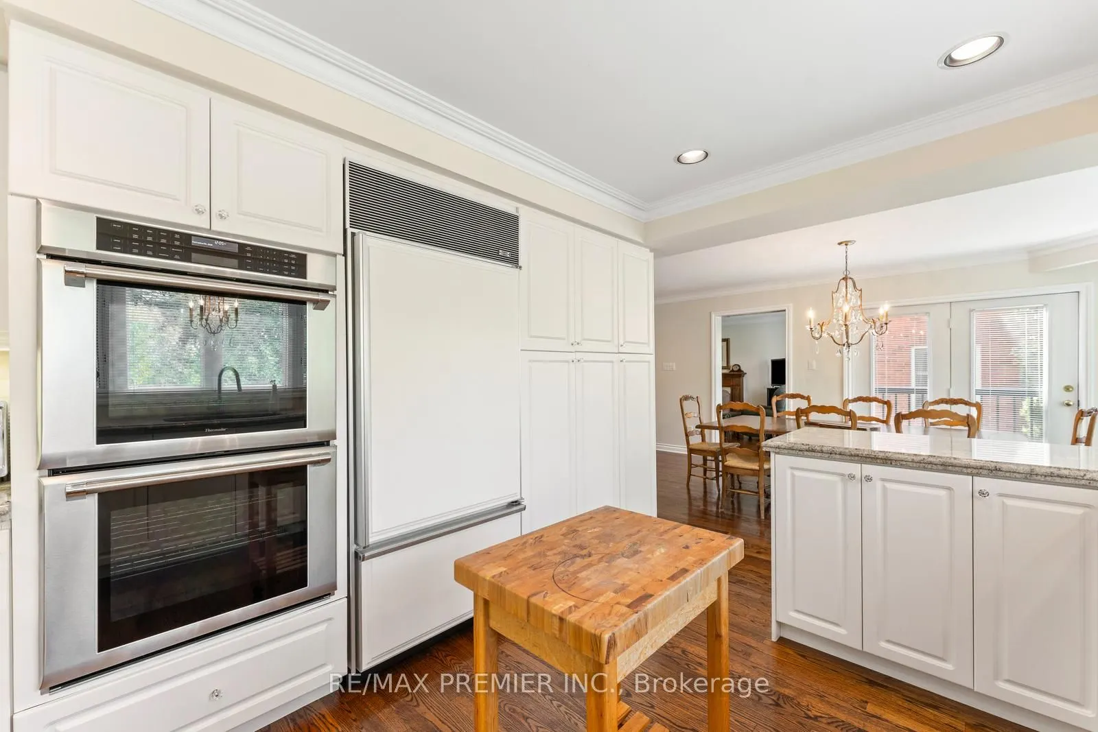 82 Jules Avenue