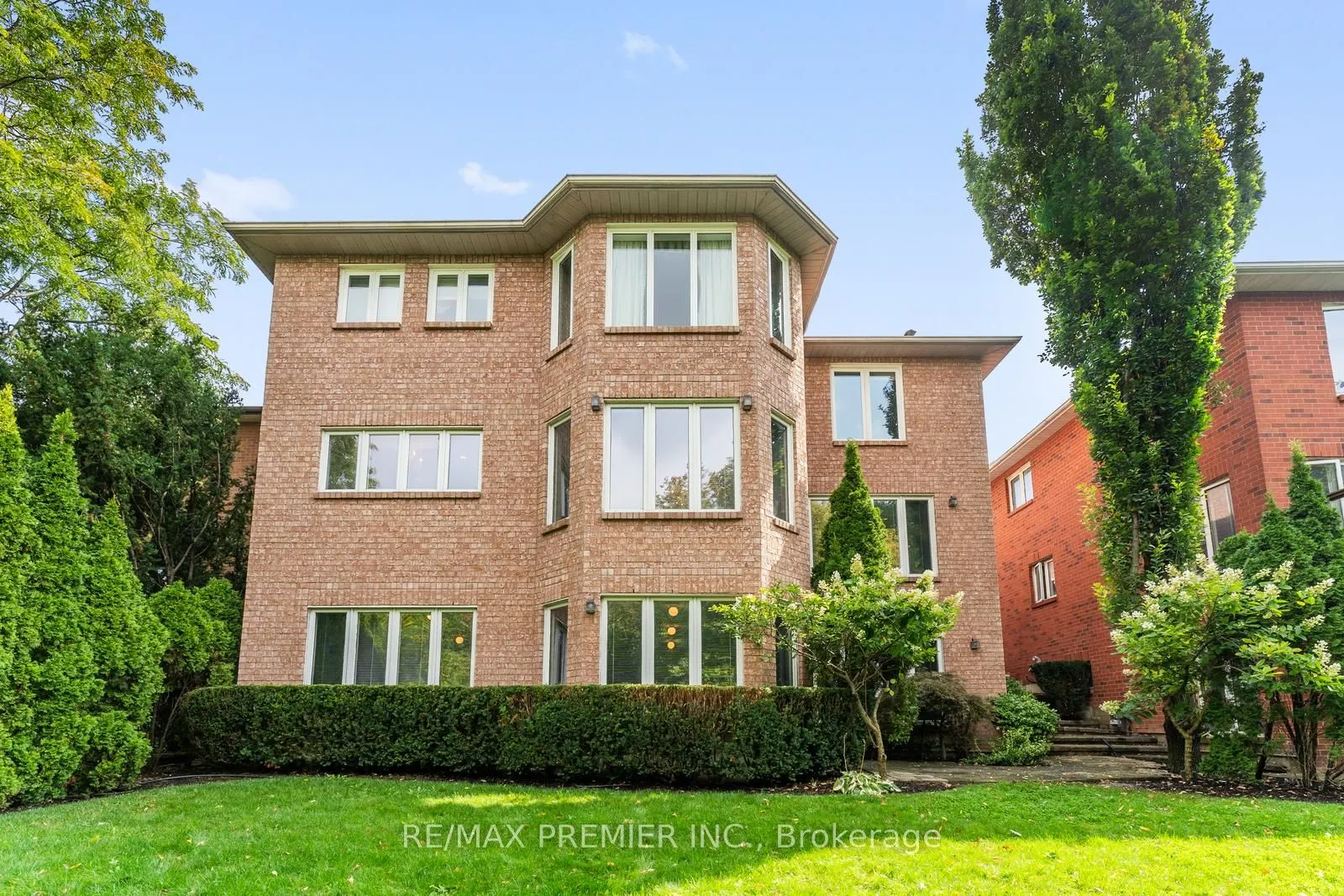 82 Jules Avenue