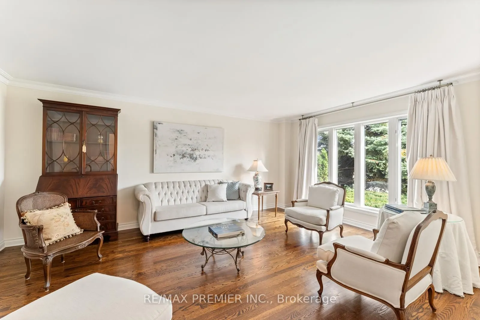 82 Jules Avenue