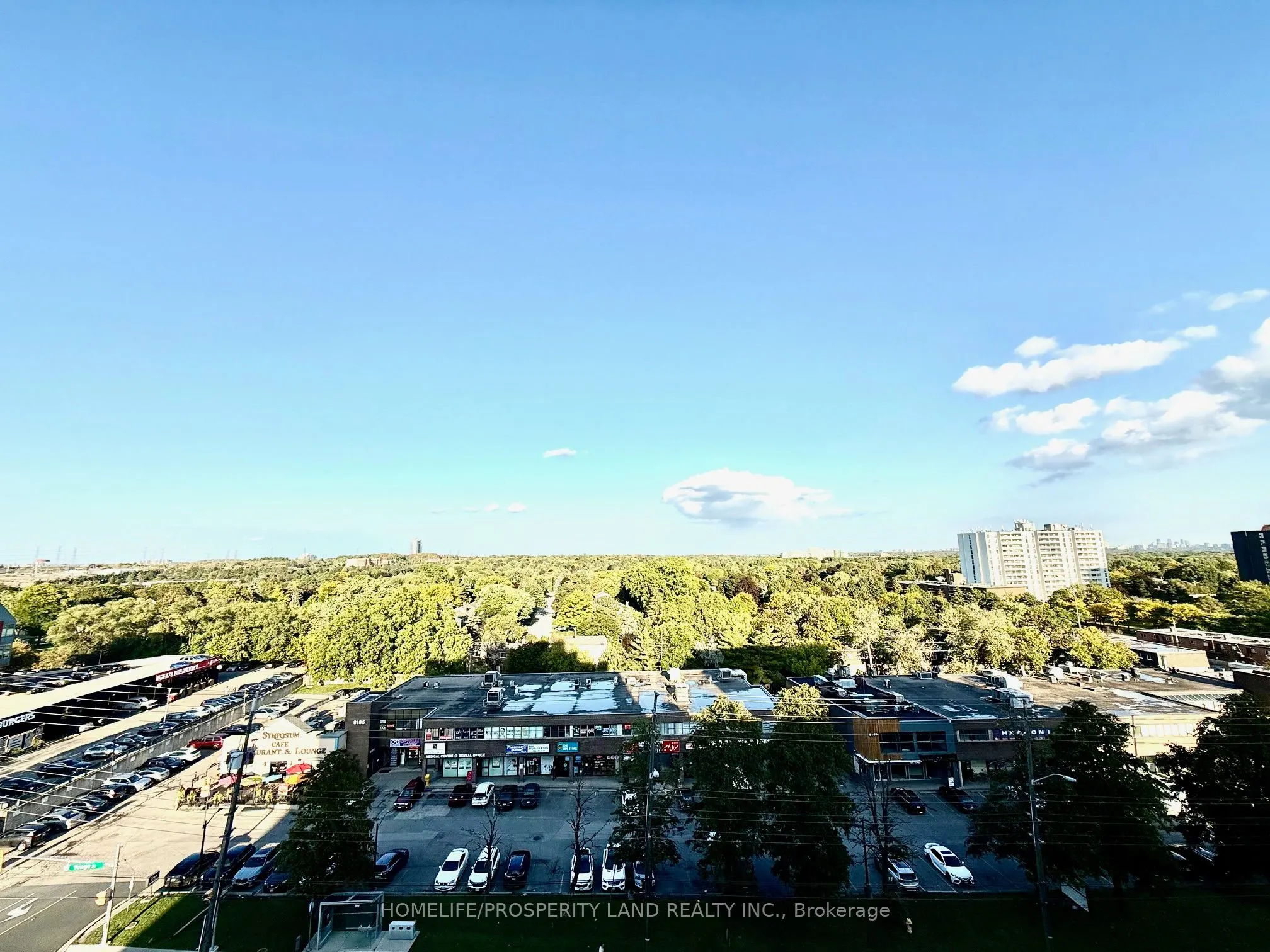 8188 Yonge Street, #814
