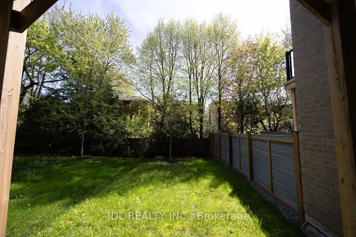 53 Harold Lawrie Lane