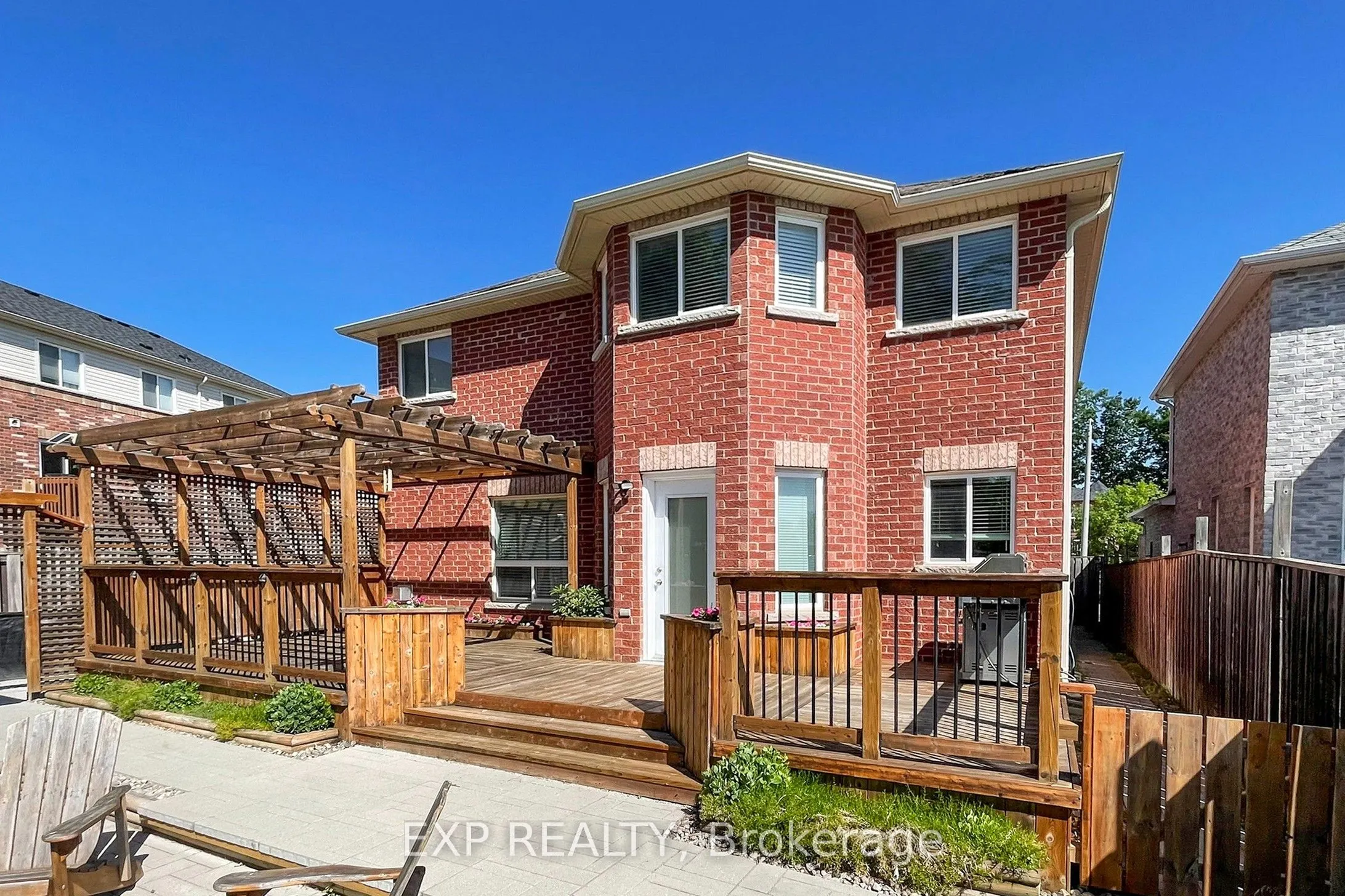 1511 Ceresino Crescent