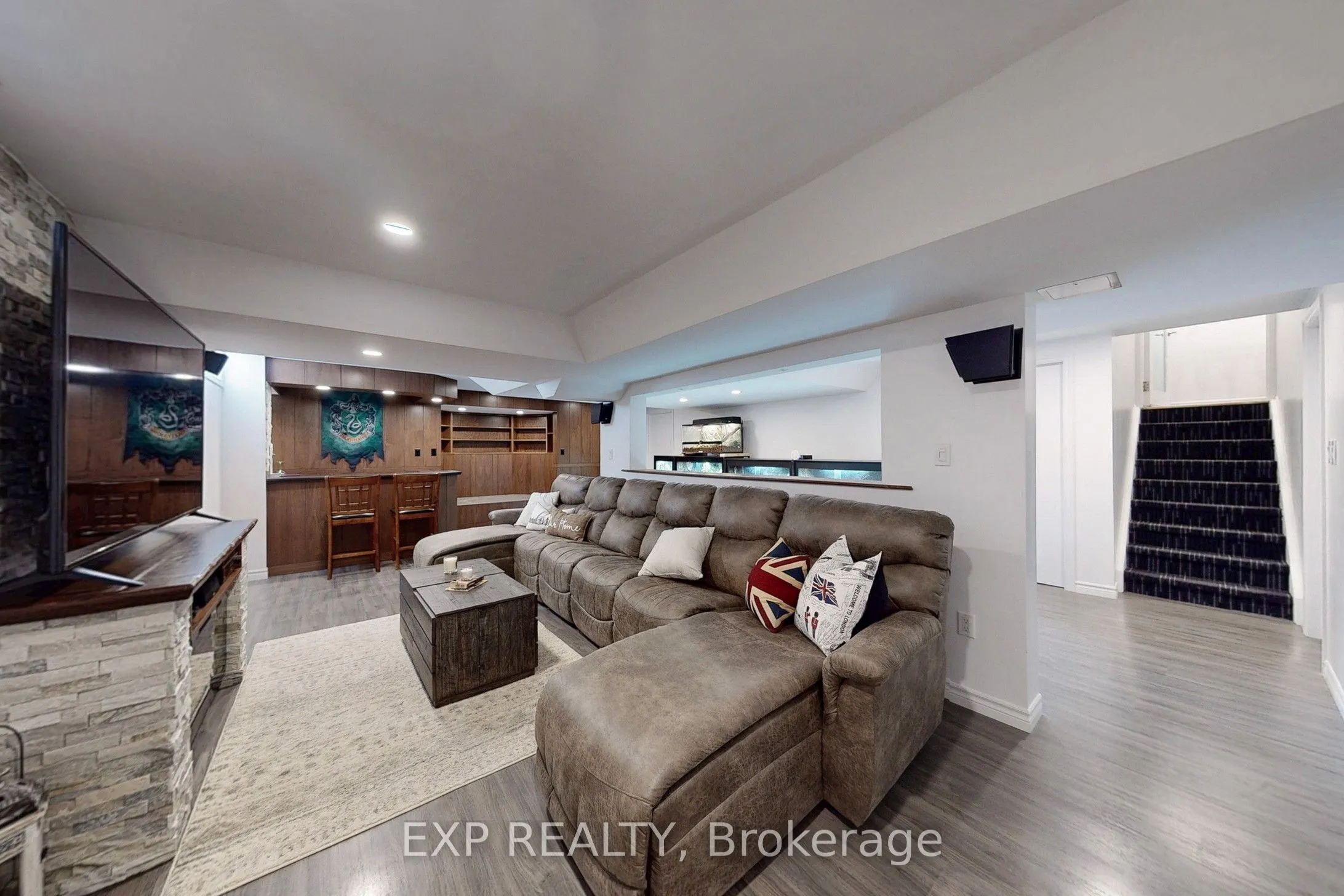 1511 Ceresino Crescent