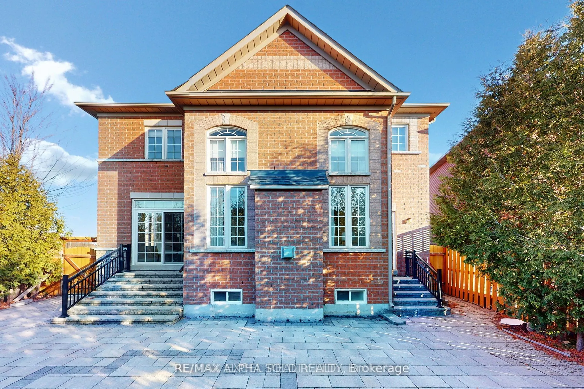 60 Gordon Weeden Road