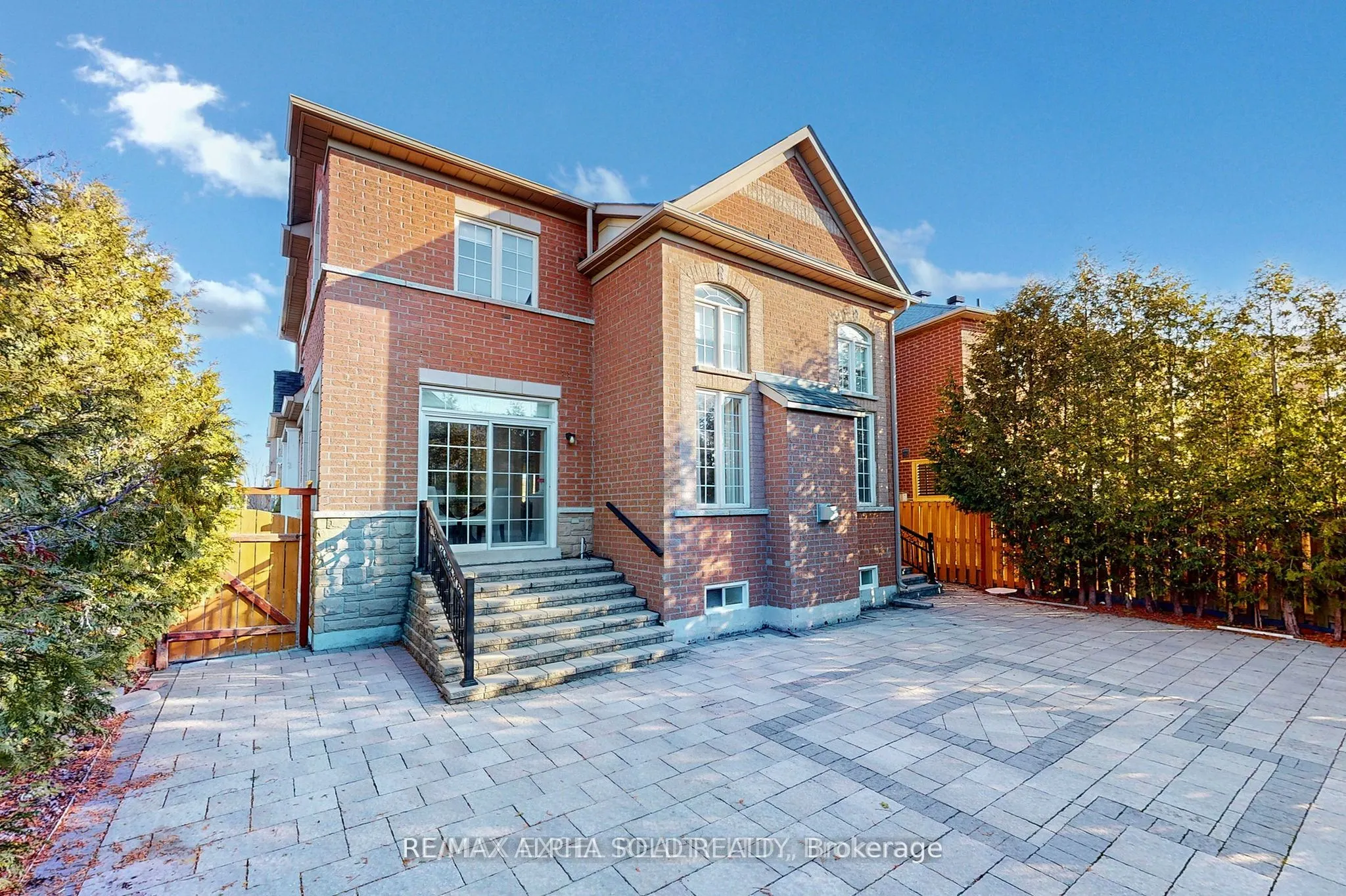 60 Gordon Weeden Road